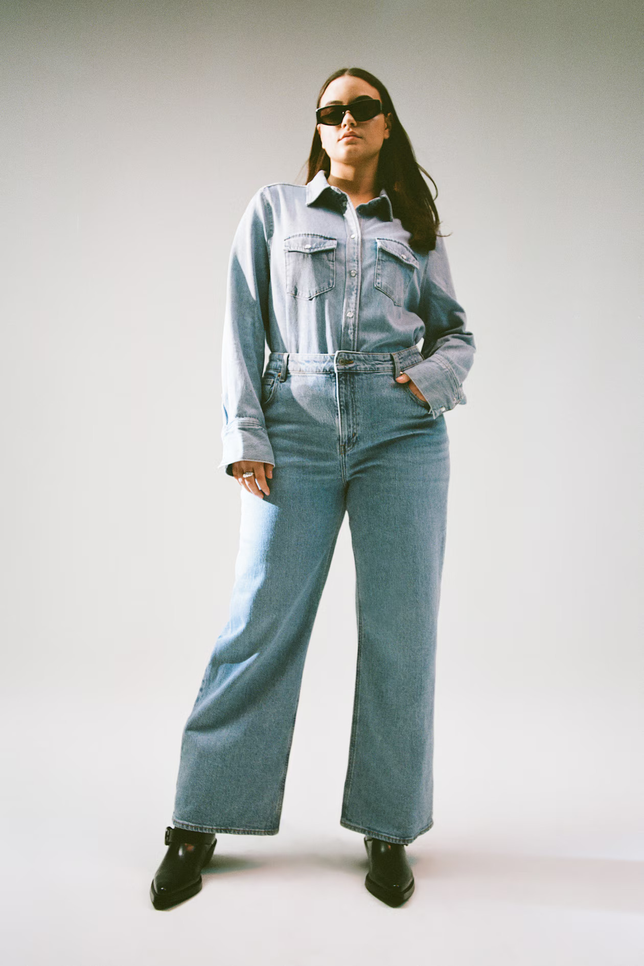 Wide High Jeans | H&M (US + CA)