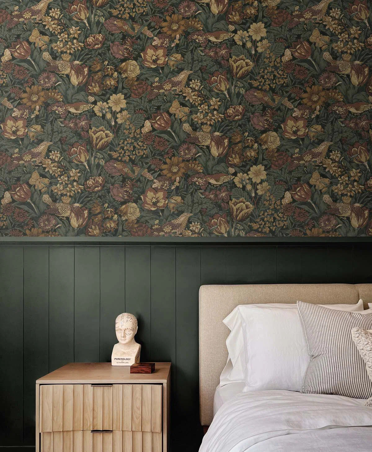 Aleiah 1.5' L x 20.5" W Peel and Stick Wallpaper Roll | Wayfair North America