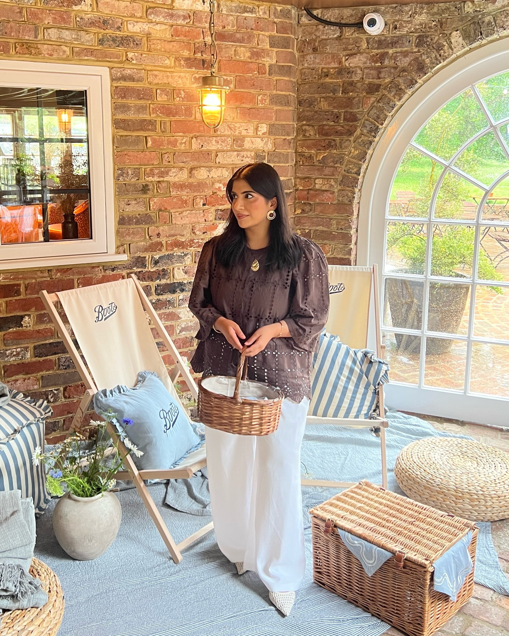 Casual outfit, petite trosuers, trousers