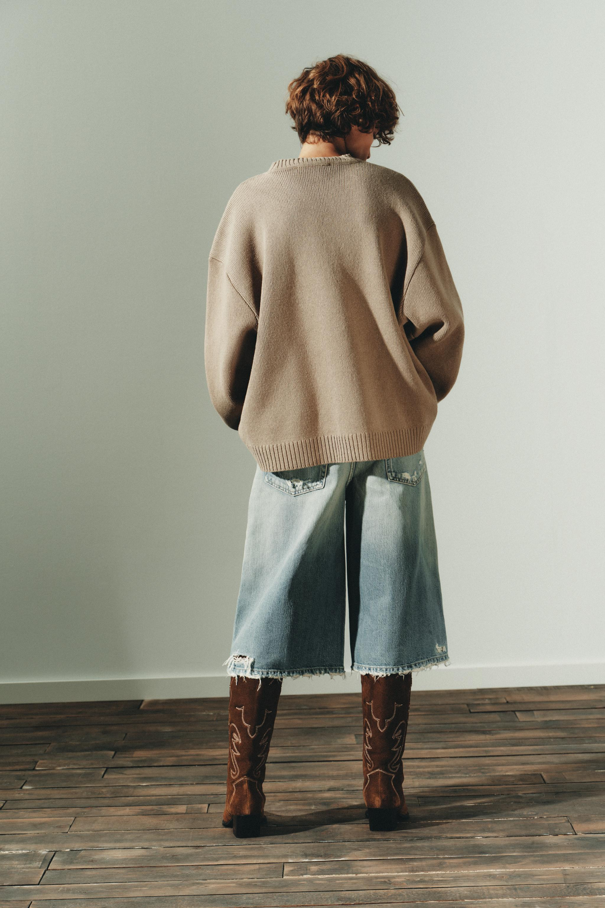 OVERSIZED KNIT SWEATER | Zara UK