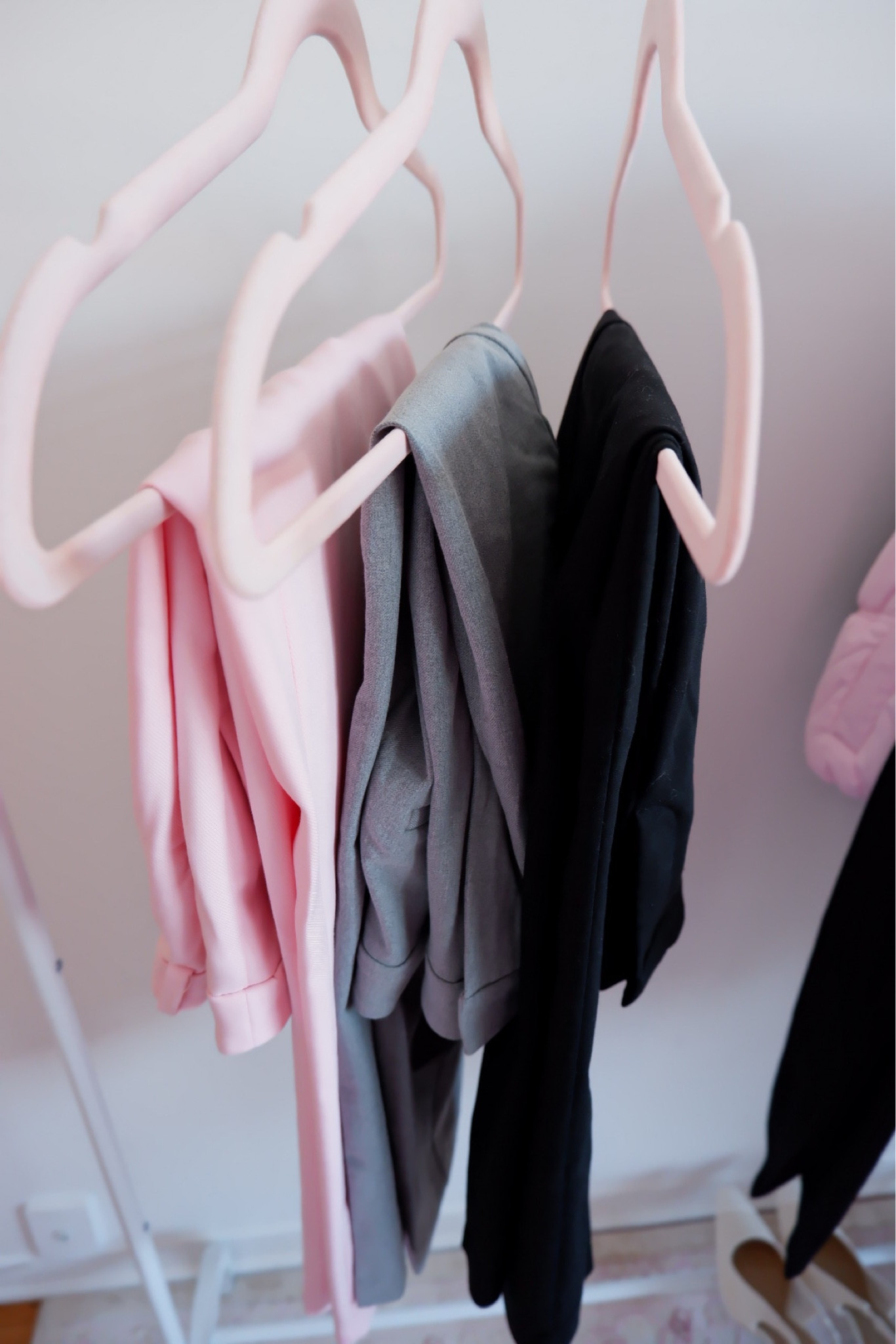 Abercrombie spring summer finds 
Abercrombie sale 
Abercrombie denim 
Abercrombie jeans 
Abercrombie linen shorts
Abercrombie denim shorts 
Abercrombie joggers 
Abercrombie dresses
Abercrombie tank tops 
Abercrombie spring finds 
Abercrombie travel finds 
Abercrombie pink pants 
Abercrombie spring dress 


#LTKSeasonal #LTKfindsunder50 #LTKfindsunder100 #LTKstyletip #LTKsalealert #LTKtravel #LTKSpringSale