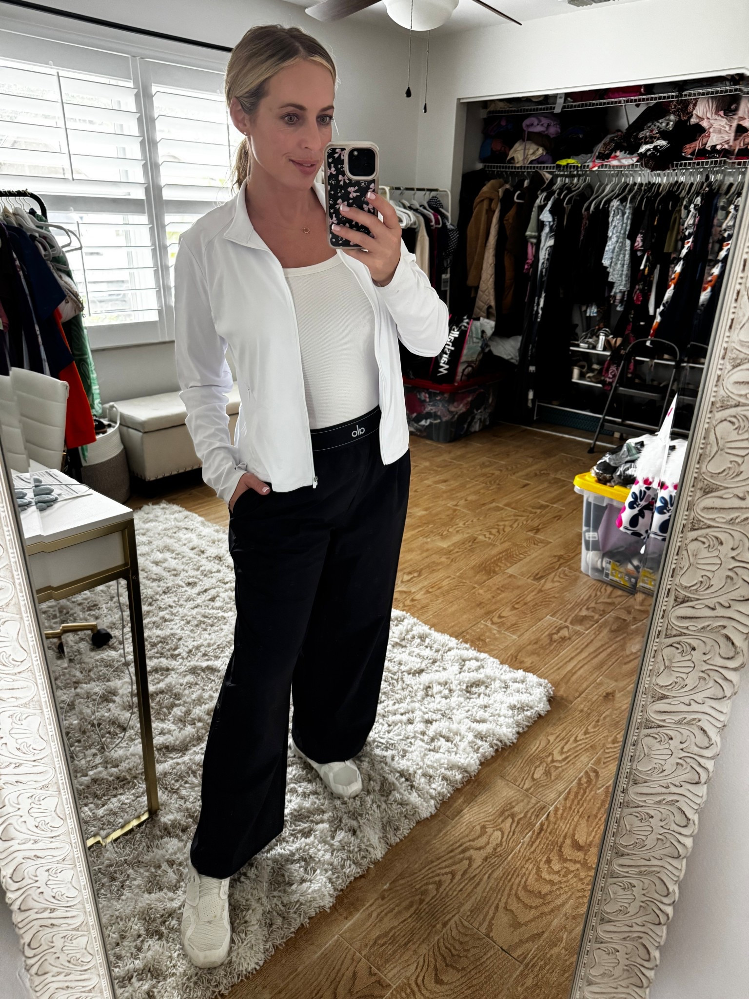 Casual outfit 

#LTKActive #LTKootd #LTKFindsUnder50