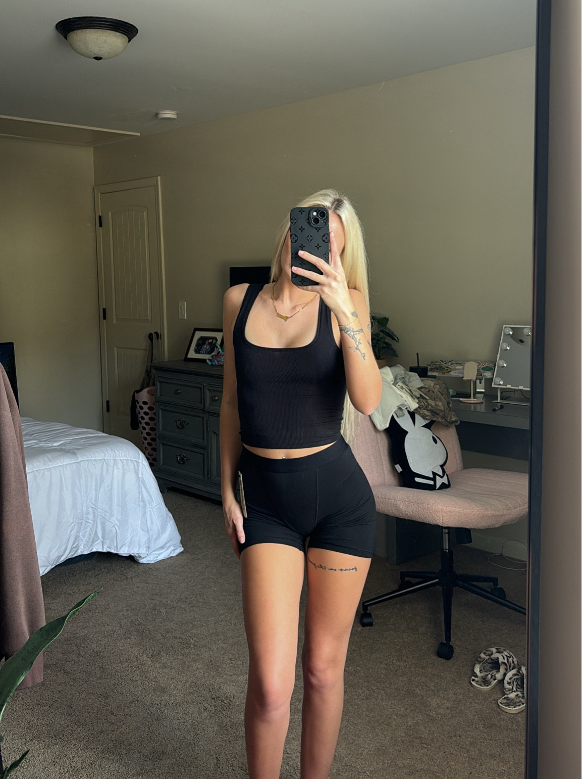 i love a matching set 🖤