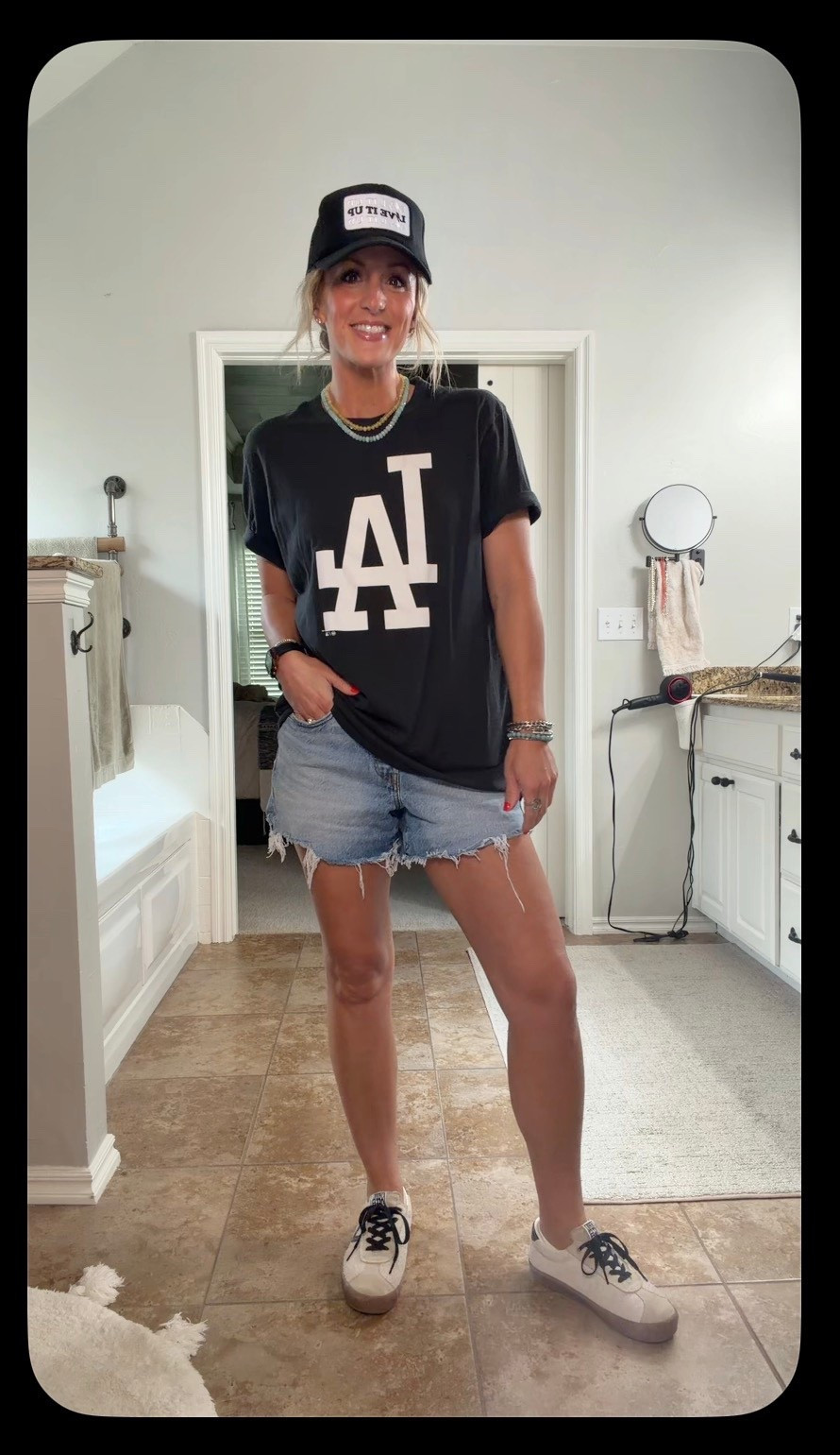 Spring 2026• LA Dodgers tee & Levi’s for Saturday errands

#LTKootd #LTKmomlife #LTKOver40