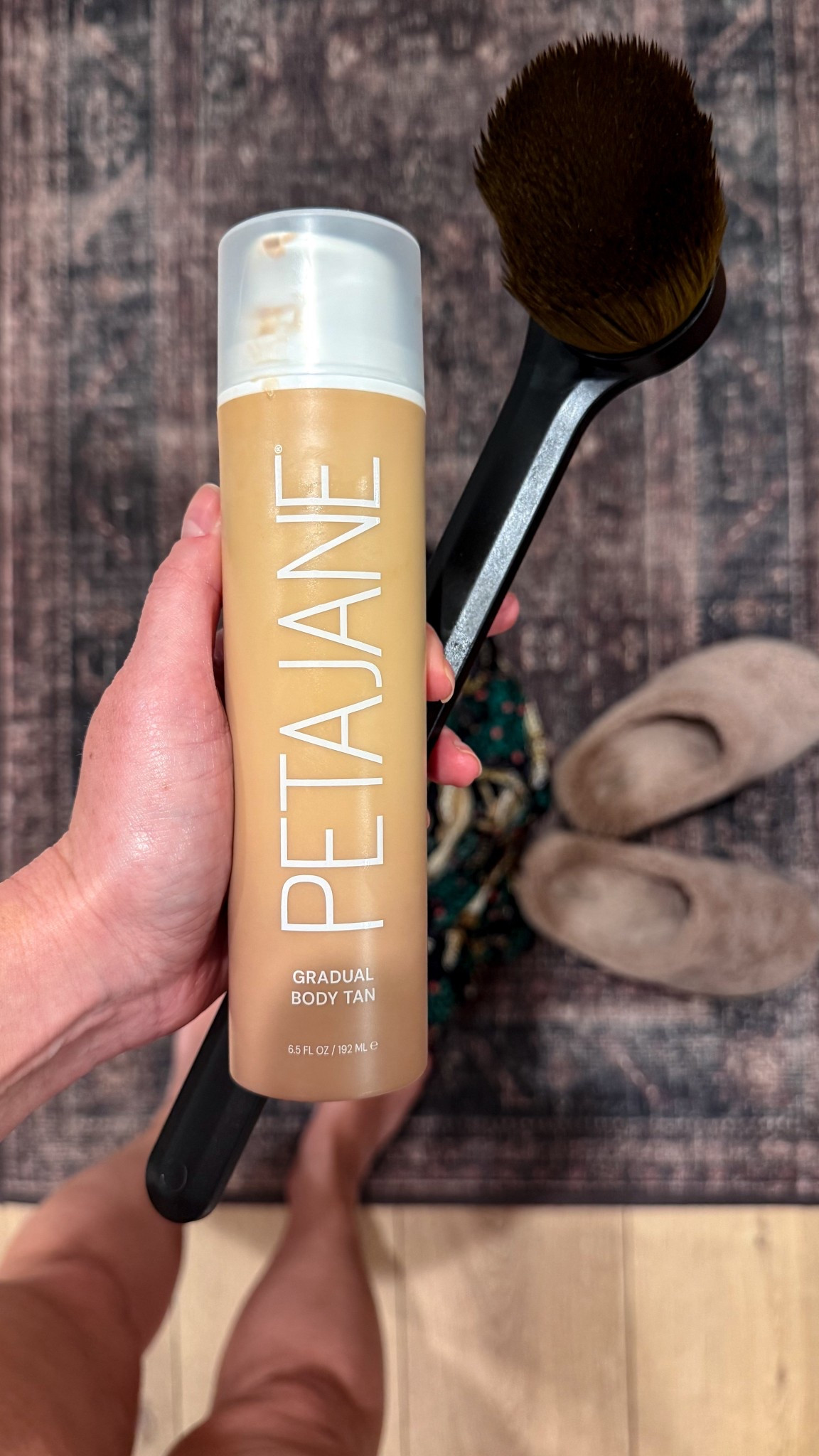 This brush is a life saver for self tanning nights! Also one of my favorite tanners that gives you a glowy look✨

#LTKselfcare #LTKBeauty