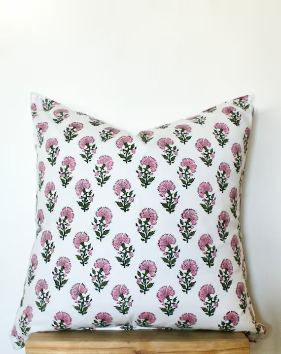 22x22 // 20x20 Pink Floral Hand Block Print Pillow // - Etsy | Etsy (US)