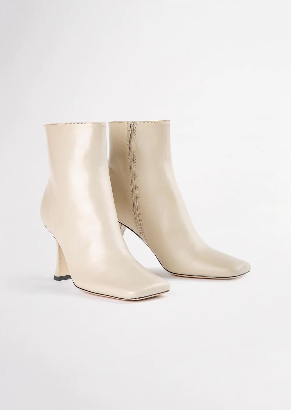 Cuomo Vanilla Capretto Ankle Boots | Tony Bianco (Global)