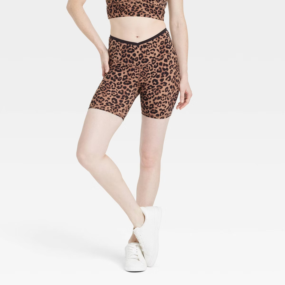 Women's V-Waistband High-Rise Bike Shorts 5" - JoyLab™ | Target