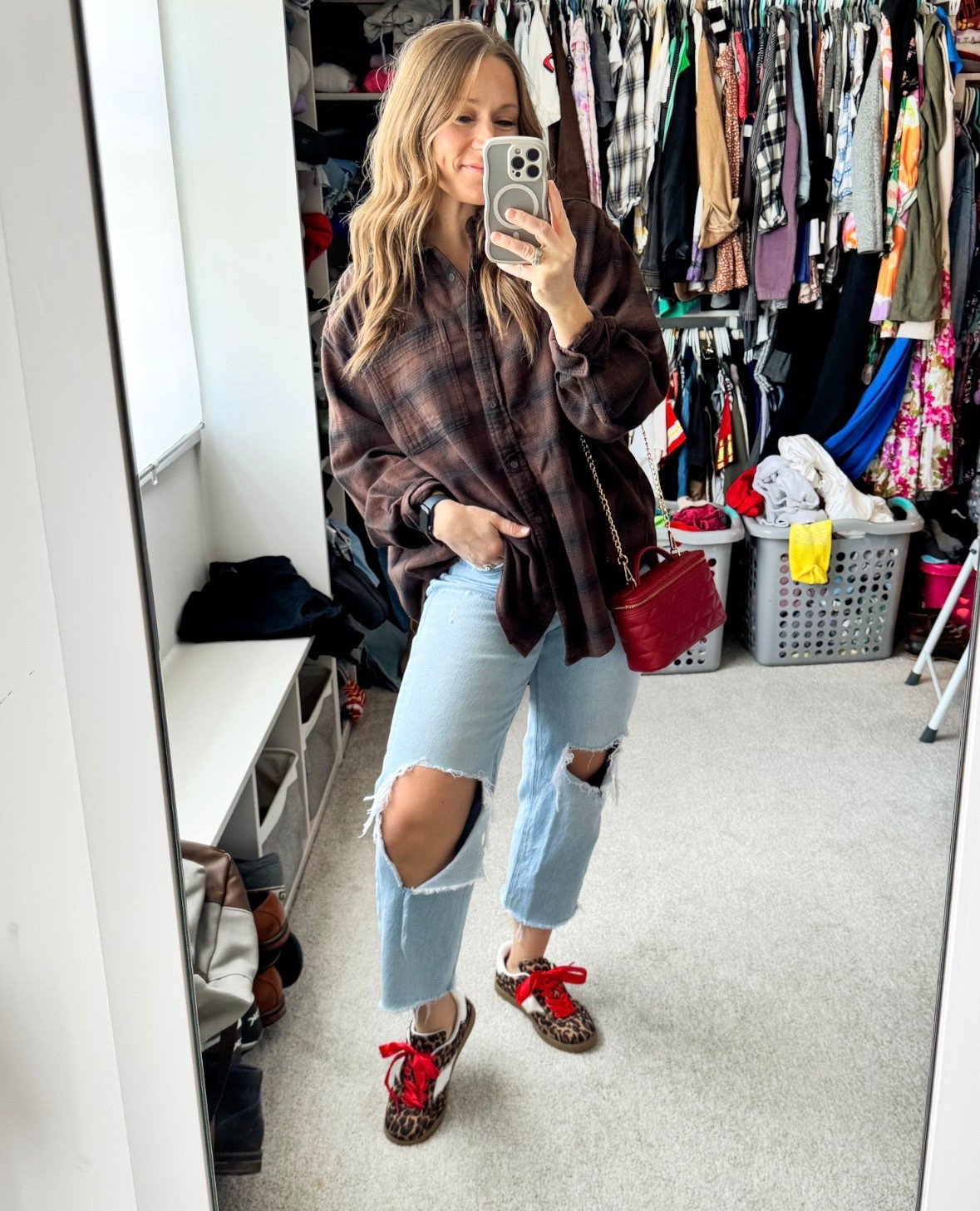 Loving everything about this! Oversized too with the pop of red 😍 

#LTKootd