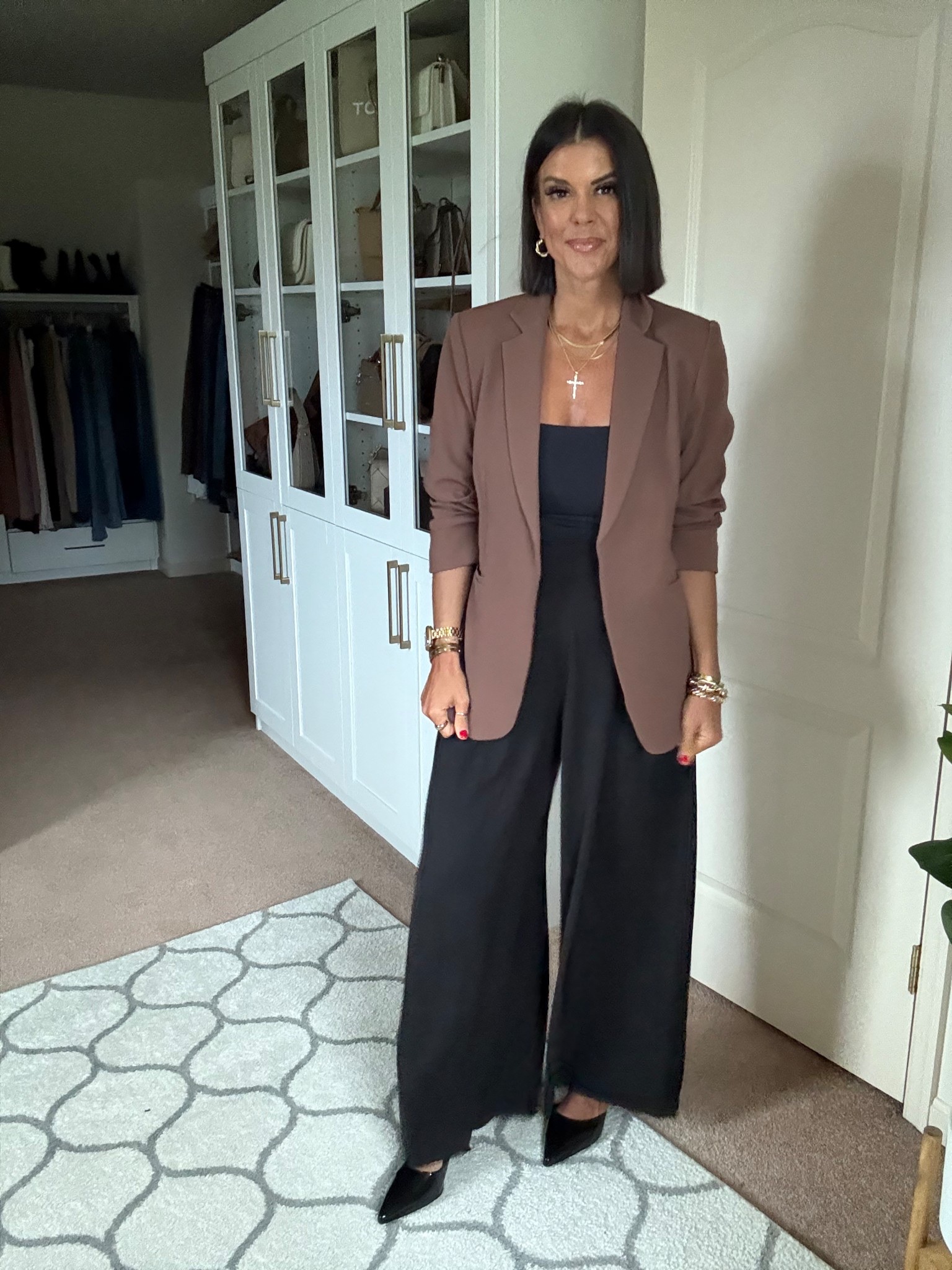 Size small in 31 inseam size small in blazer and tee

#LTKSeasonal