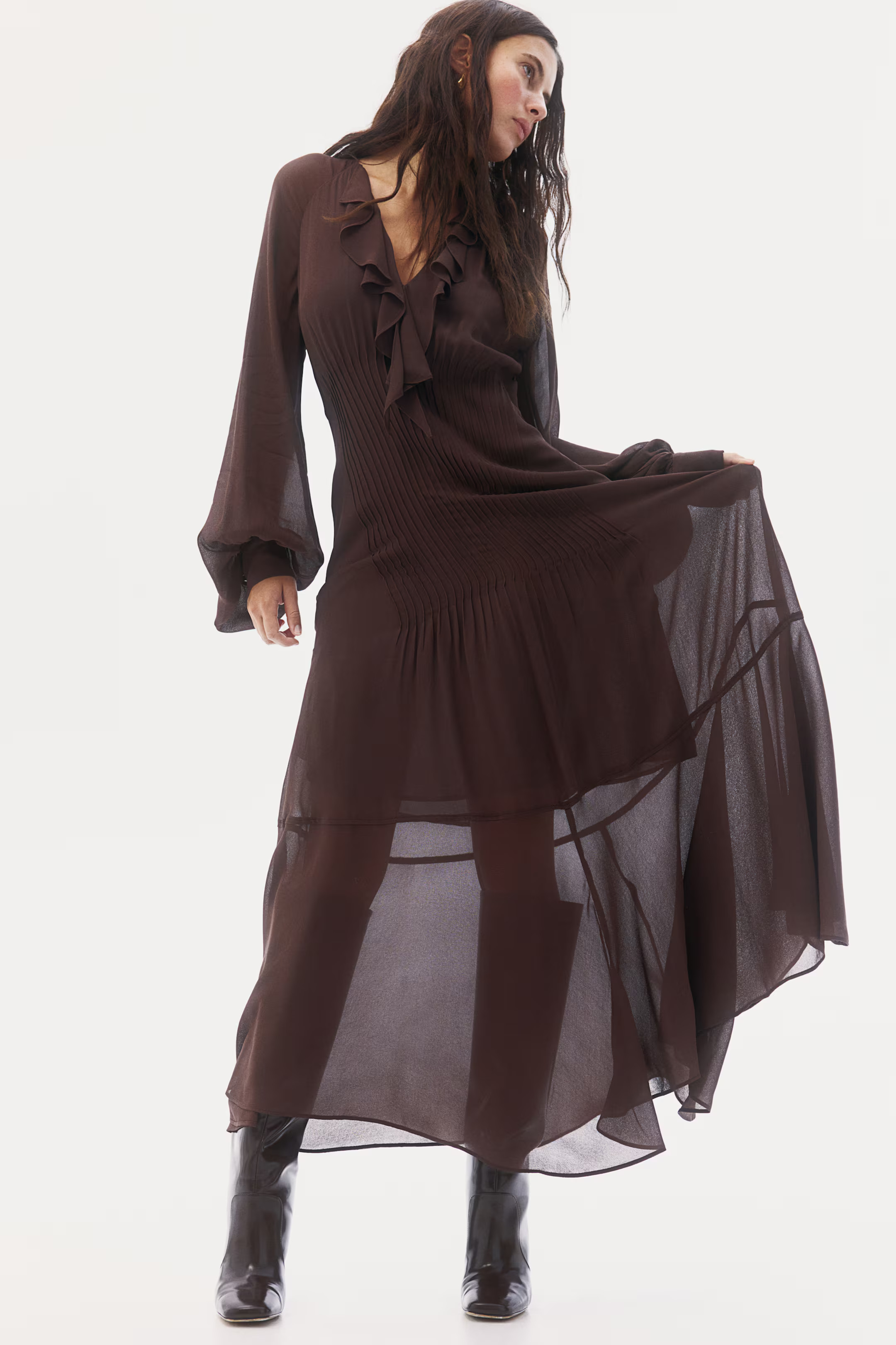 Flounce-trimmed chiffon dress - Dark brown - Ladies | H&M GB | H&M (UK, MY, IN, SG, PH, TW, HK)