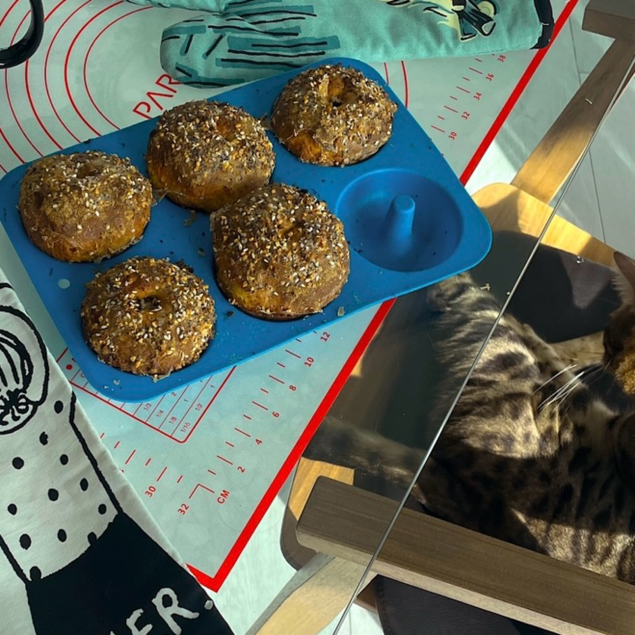 Upgrade your baking game with the Aichoof Silicone Donut Mold! These non-stick, food-grade silicone pans make it easy to whip up perfect, evenly sized donuts or bagels every time. Whether you're new to baking or a seasoned pro, this set is durable, heat-resistant, and dishwasher-safe for the ultimate convenience. Say goodbye to stuck-on donuts & bagels and hello to effortless baking! 🍩✨

#LTKHome #LTKFindsUnder50 #LTKSeasonal