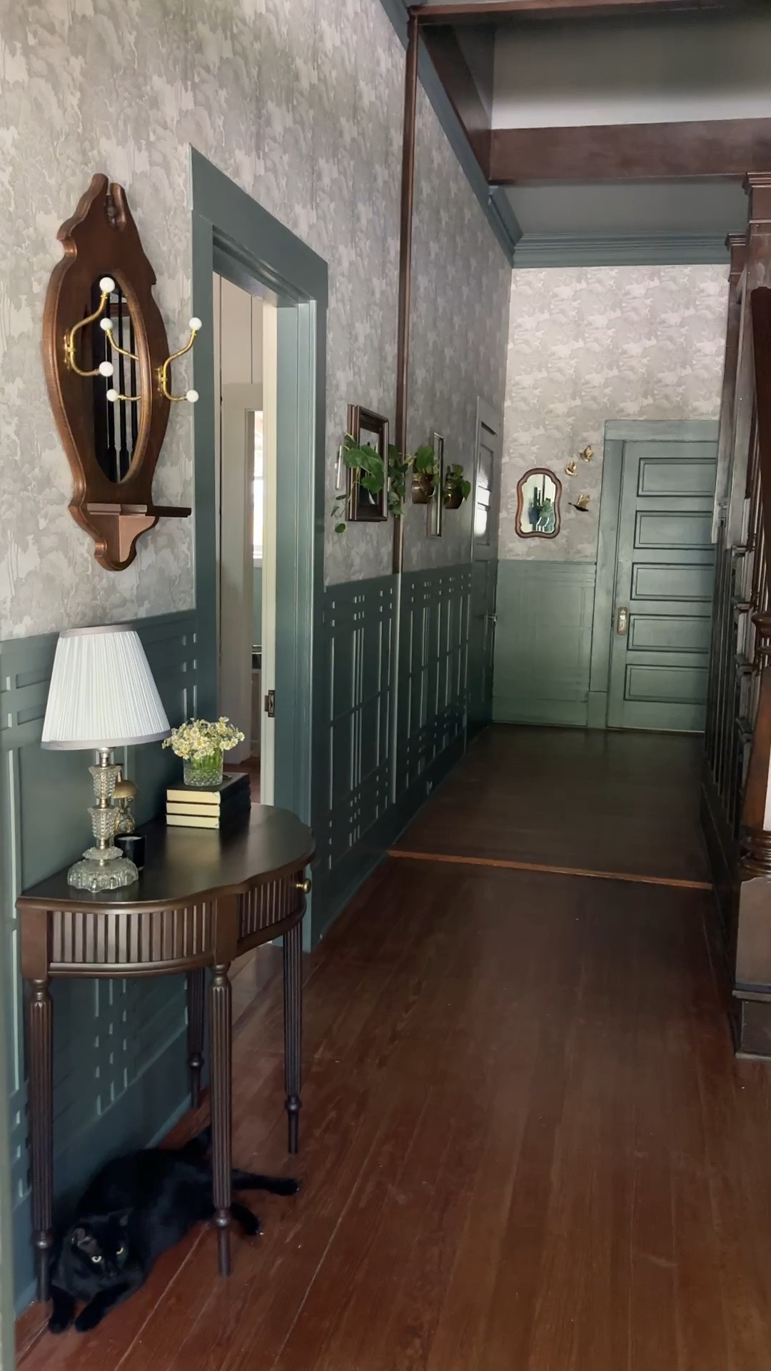 My entry reno is complete! 🥹❤️
Background music brought to you by Texas cicadas 💁🏻‍♀️

#LTKhome #LTKFind #LTKunder100