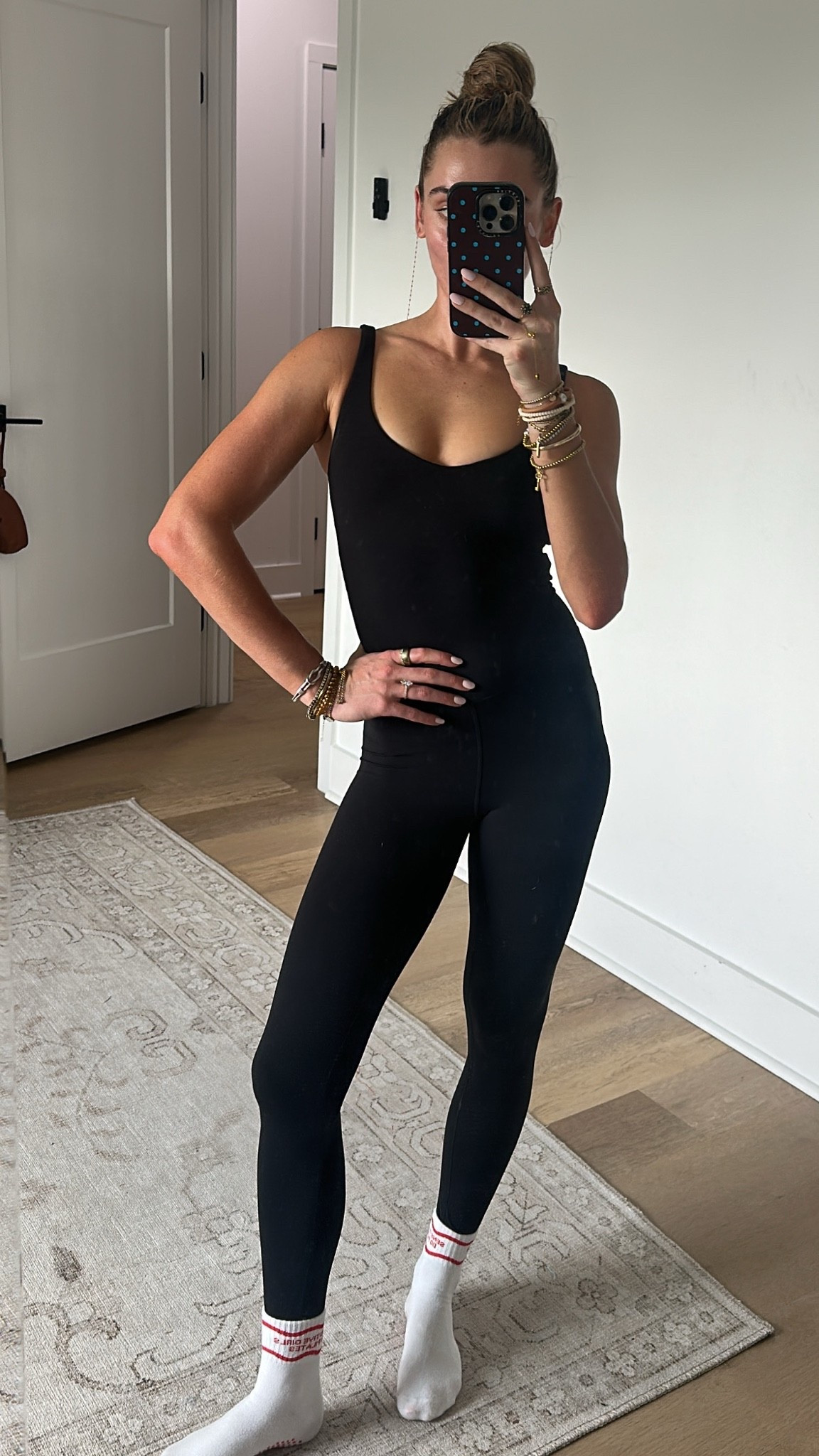 I wish someone would have told me about this before 🤯I tried the @lululemon  Like New program and it was AMAZING! Don't forget, I have a code “SLOANE10” that will get you 10% off! I got everything in my true to size US 2. 

#lululemoncreator #lululemonlikenew #activewear #workoutset #lululemonworkoutset #pilatesoutfit #pilatesprincess #athleisure #alignleggings #lululemonalign #blackleggings #fallworkoutset #workoutjumpsuit #sportsbra #wonderunderleggings

#LTKfitnessgoals #LTKActive #LTKootd