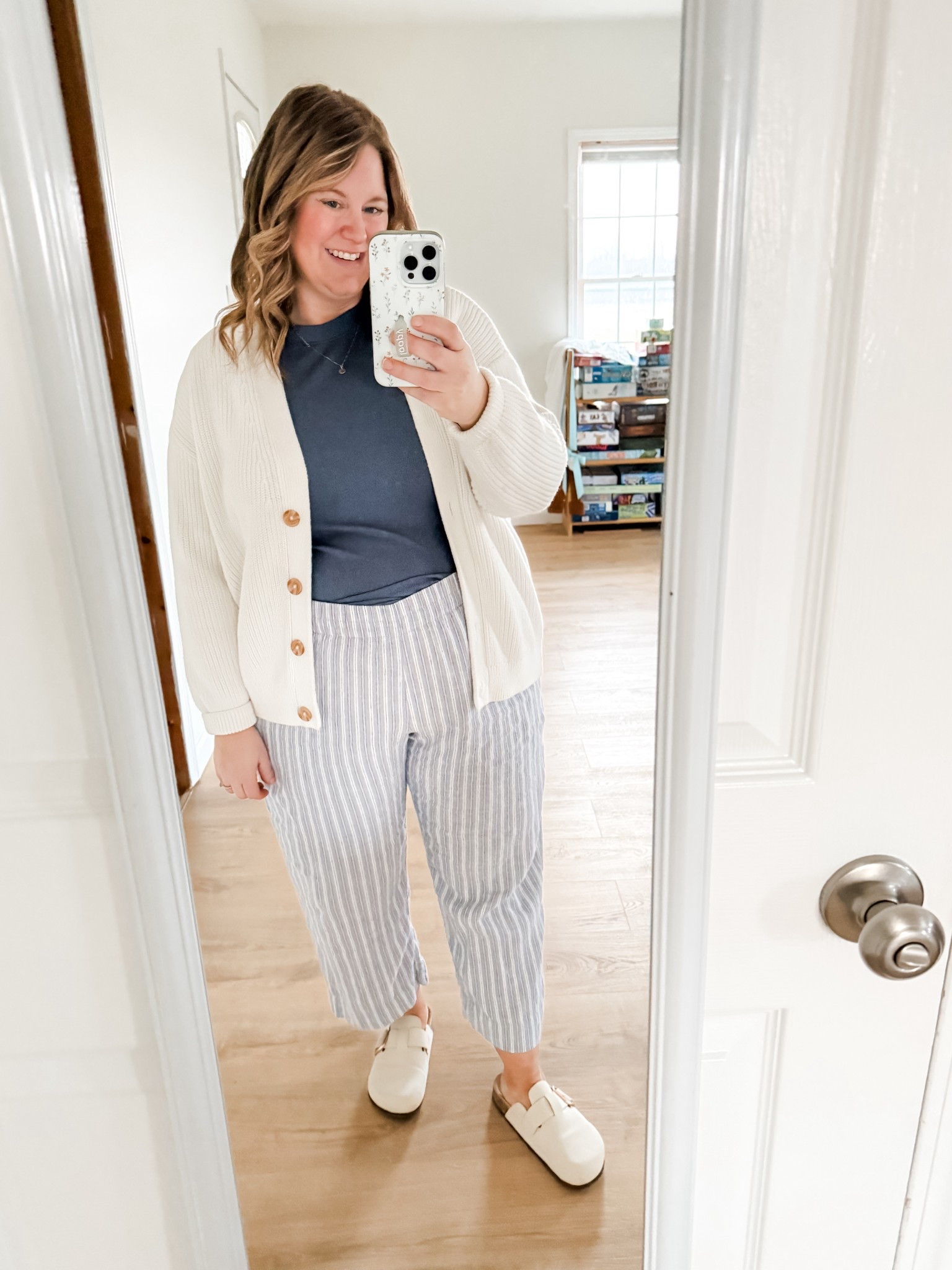 Teacher outfit! Wearing a large in my cardigan, XL in my linen pants and XL in my tee.  My tee might be sold out in this color so linking a similar one from Old Navy too  

#LTKMidsize #LTKSeasonal #LTKWorkwear