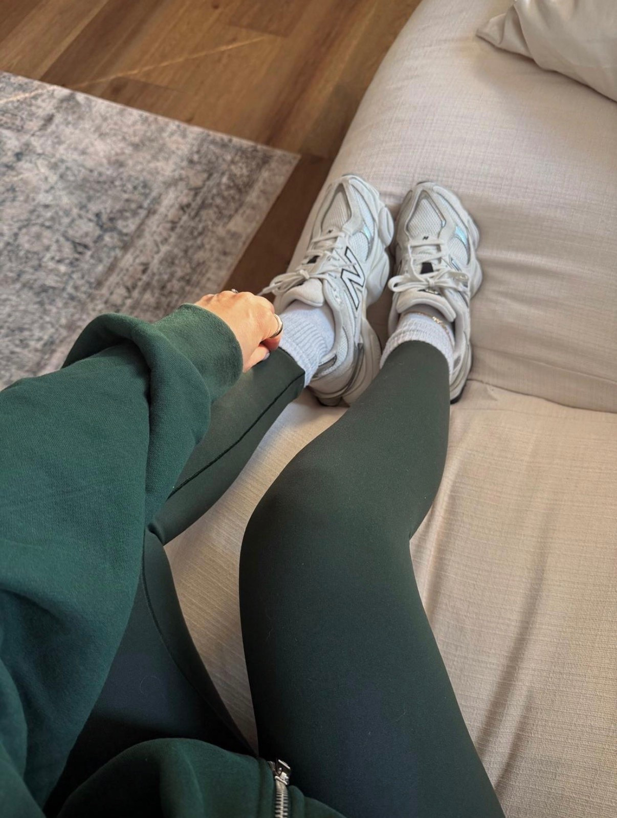 These leggings are 10/10 🤌🏼 so soft and comfortable! Best quality too

#LTKgrwm #LTKootd #LTKActive