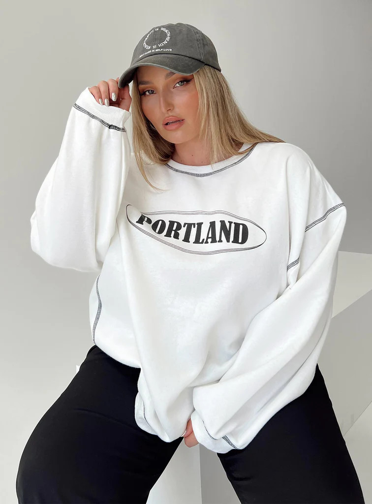 Portland Oversized Sweatshirt White Curve | Princess Polly US