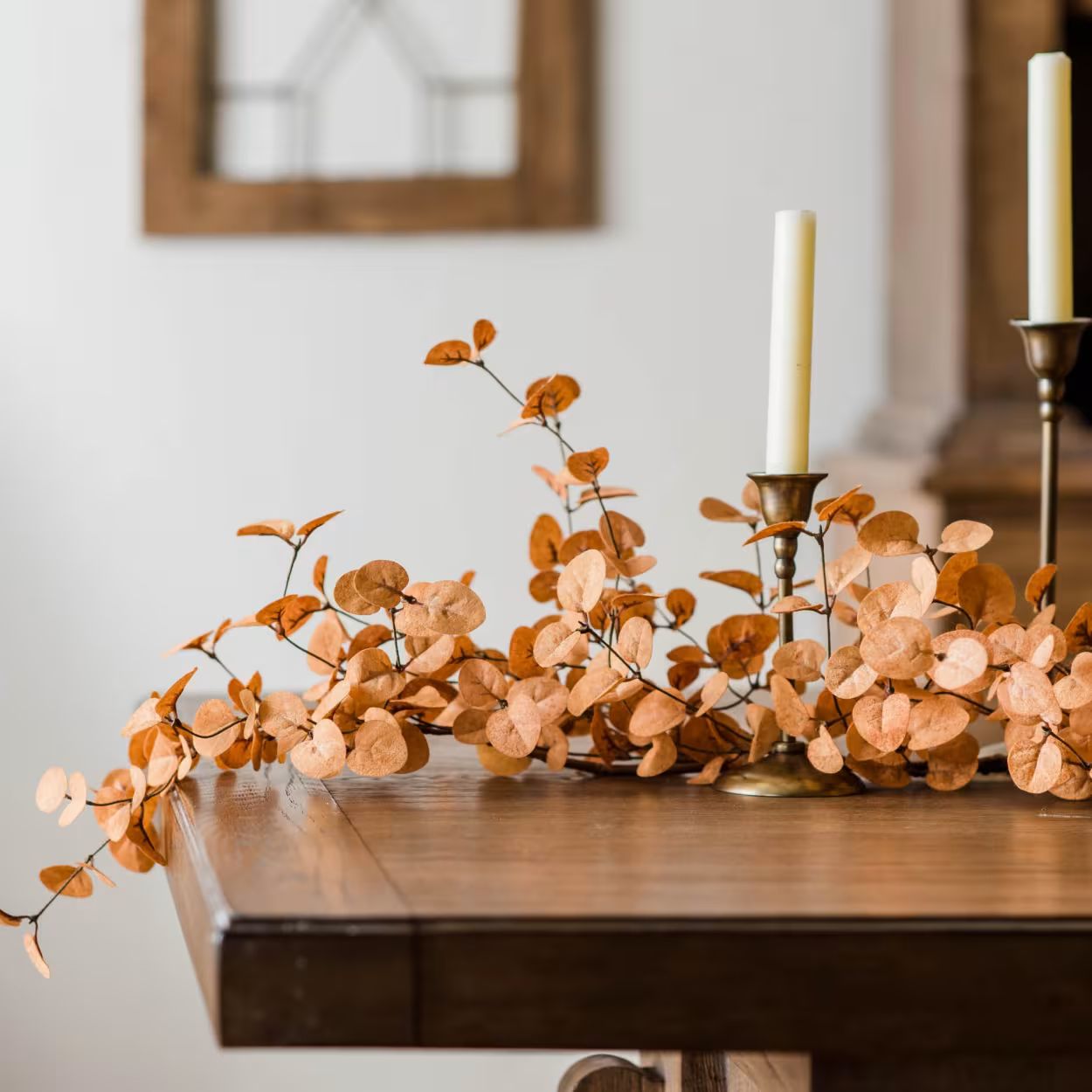 Light Sienna Eucalyptus Garland | Magnolia