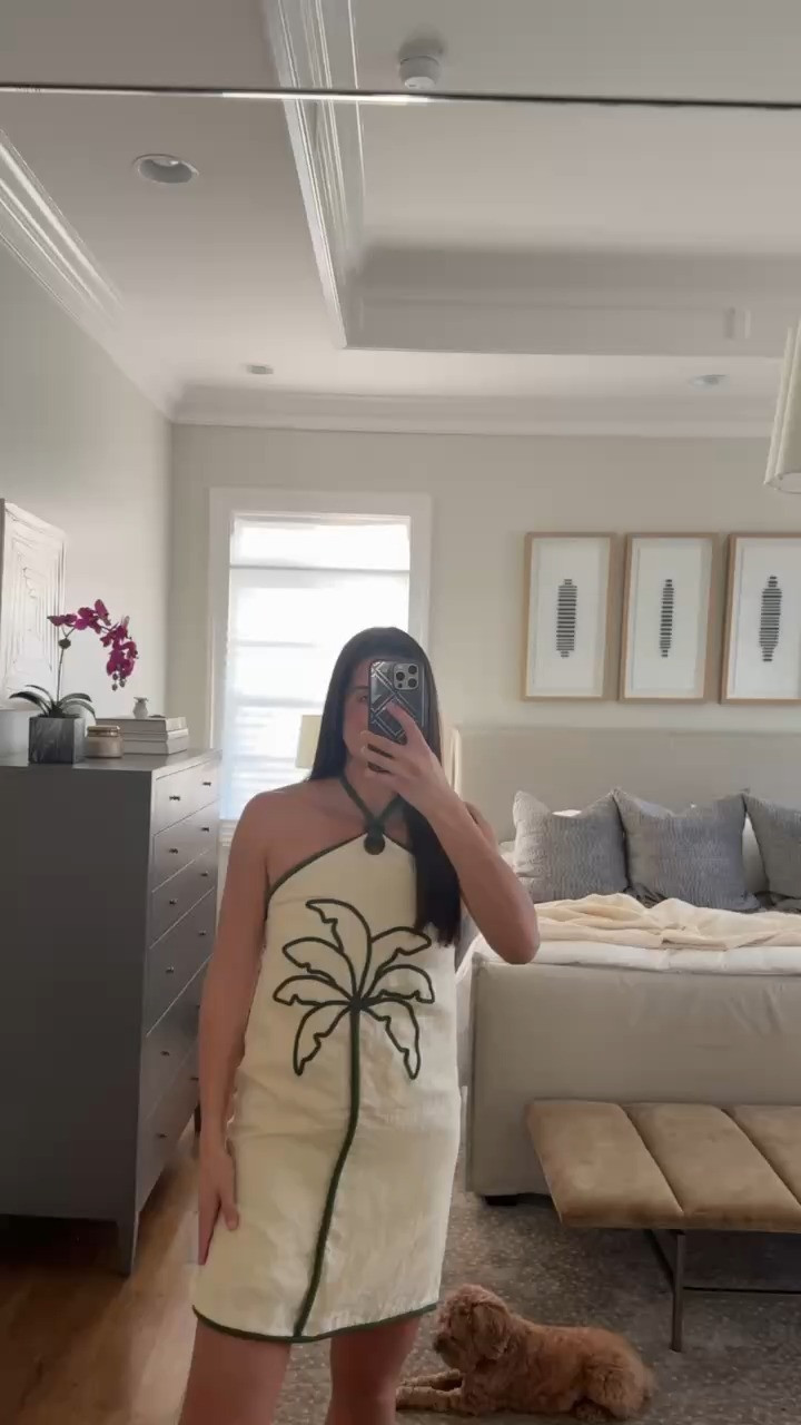 Farm Rio dresses are so high quality and perfect for vacations!!

farm rio, farm rio dresses, beach dress, spring wedding dress, vacation dress, tropical wedding dress, grace white 

 

#LTKSpringSale #LTKSeasonal #LTKWedding