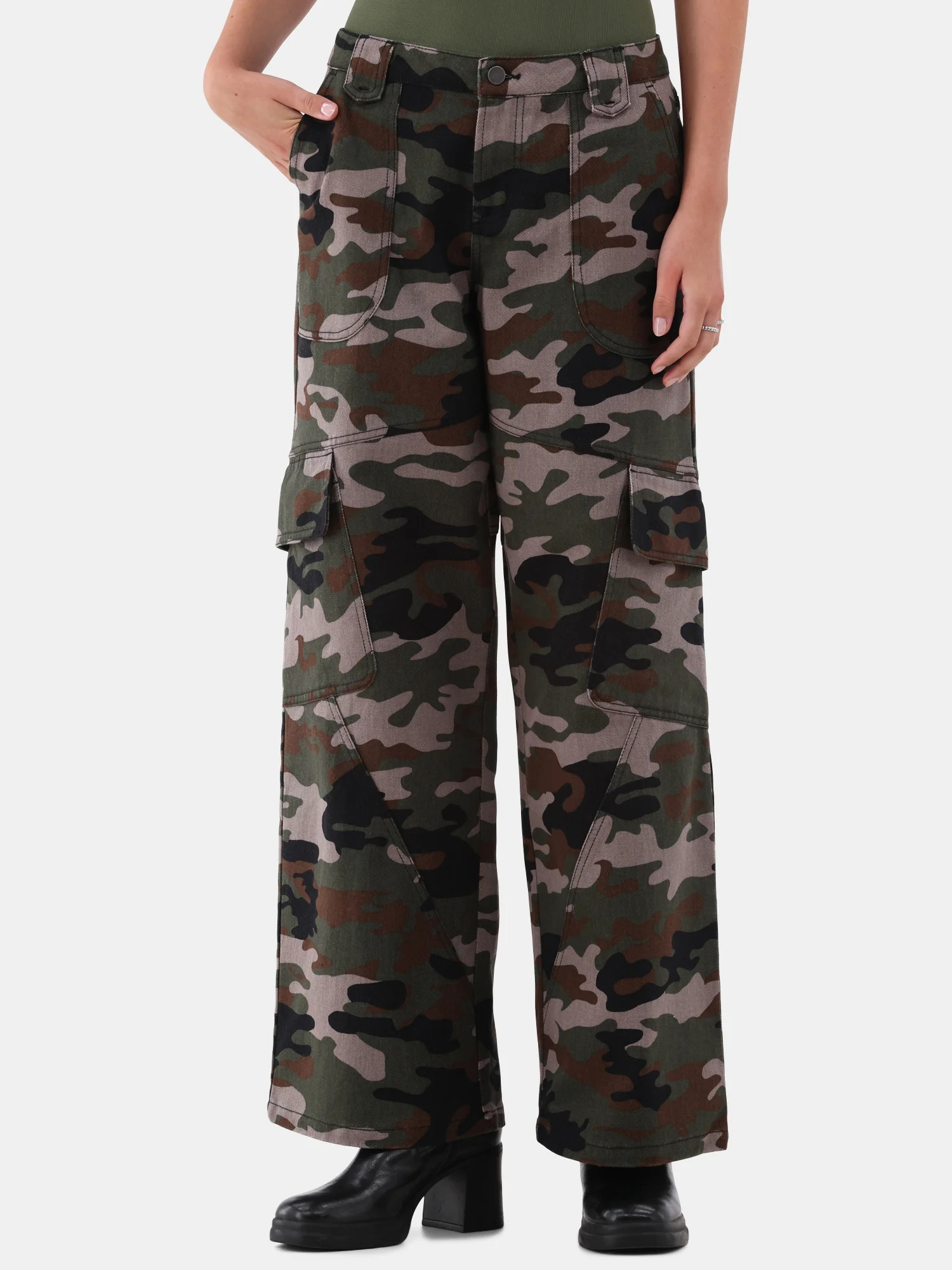 No Boundaries Wide Leg Cargo Pants, Women's | Walmart (US)