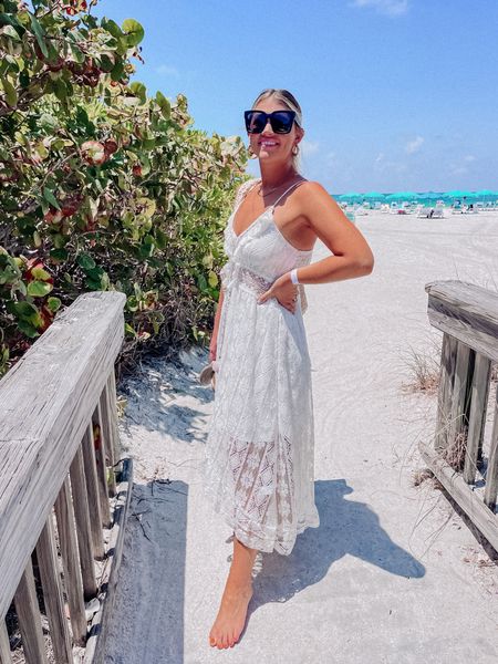 Got so many compliments on this dress today! Wearing my true size small. It’s absolutely beautiful and perfect for a summer vacation, honeymoon, bachelorette trip, girls trip, etc.!


White dress
White dresses
White maxi
Bachelorette outfits
Bride to be 
Beach wedding
Outside wedding


#LTKunder50 #LTKtravel #LTKstyletip