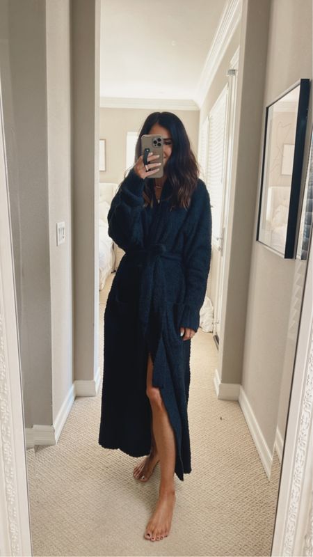 I’m just shy of 5’7 wearing the size medium robe, runs big. 
Would make a great gift this holiday season! StylinByAylin 

#LTKstyletip #LTKSeasonal
