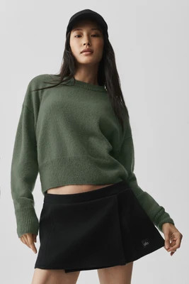 ALO | Wool Cashmere Cropped New Class Crewneck Sweater Top in Bamboo Green, Size: Medium | Alo Yoga