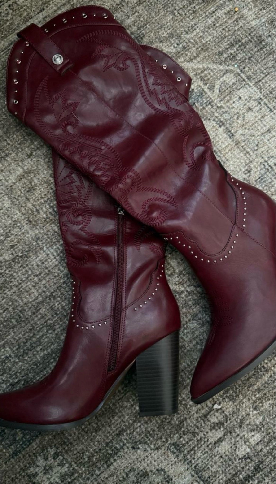 Western-inspired boots in the dreamiest burgundy shade ❤️‍🔥 The studded details and pointed toe make them such a statement pair.

#WesternStyle #CowboyBoots #BurgundyBoots

#LTKdayinmylife #LTKSeasonal #LTKstorytime