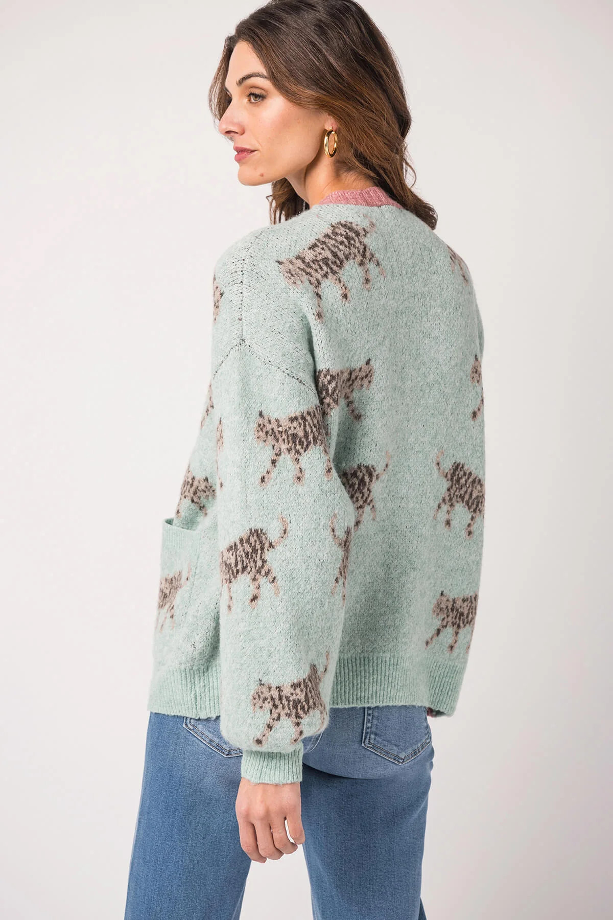 Cherry Cloth Two Tone Hidden Knit Cardigan | Social Threads