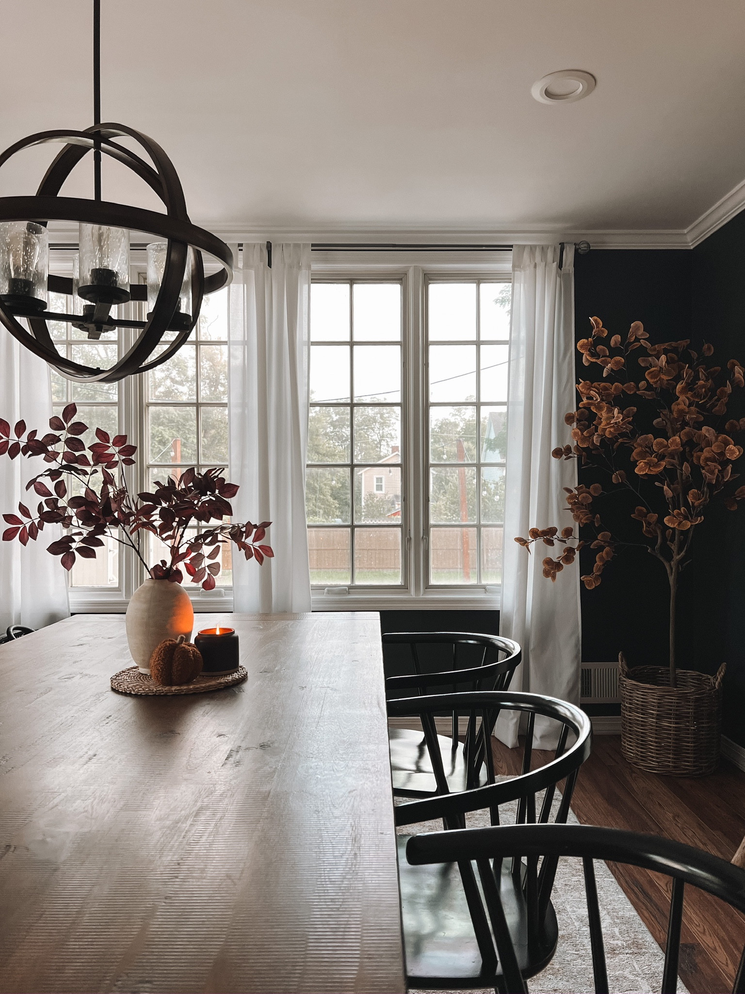 Fall decor dining room decor

#LTKhome #LTKSeasonal #LTKFind