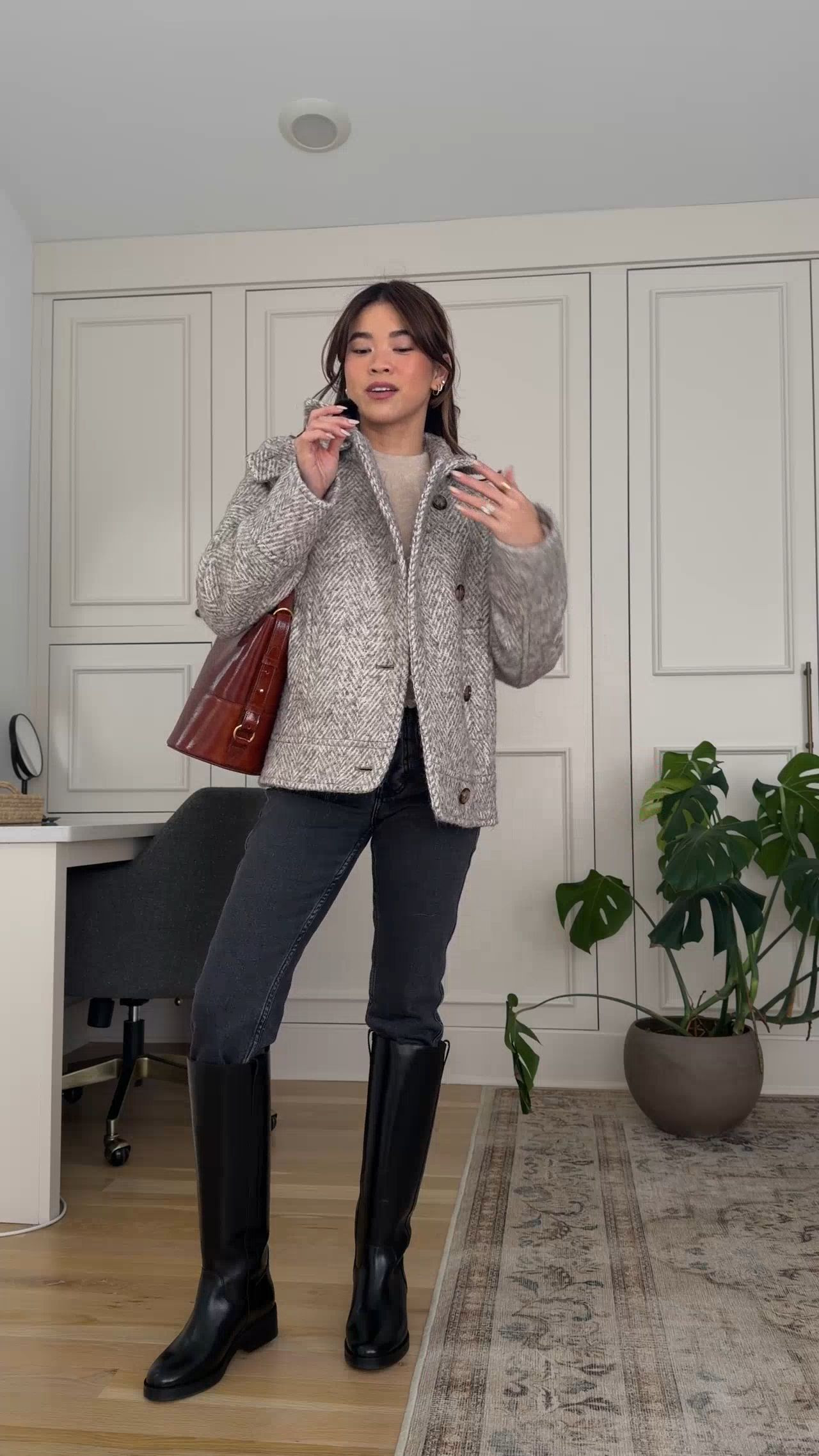 Sizing info: Sizing info: Sweater XS, jeans size 2, jacket size 2!

petite fashion, get dressed with me, outfit inspiration, ootd, nashville outfit, Nashville influencer, petite style, vacation style, casual outfits, mom style, petite pants, winter dress, winter outfit, winter pants, winter outfit inpso, winter outfit idea, winter top, winter style, winter sweater, cozy sweater, cold weather sweater, cold weather outfit, winter bag, winter purse, denim, jeans, jacket, winter jacket, winter coat, trench coat, warm coat, black denim, slim fit jeans 

 

#LTKHoliday #LTKSeasonal #LTKPetite