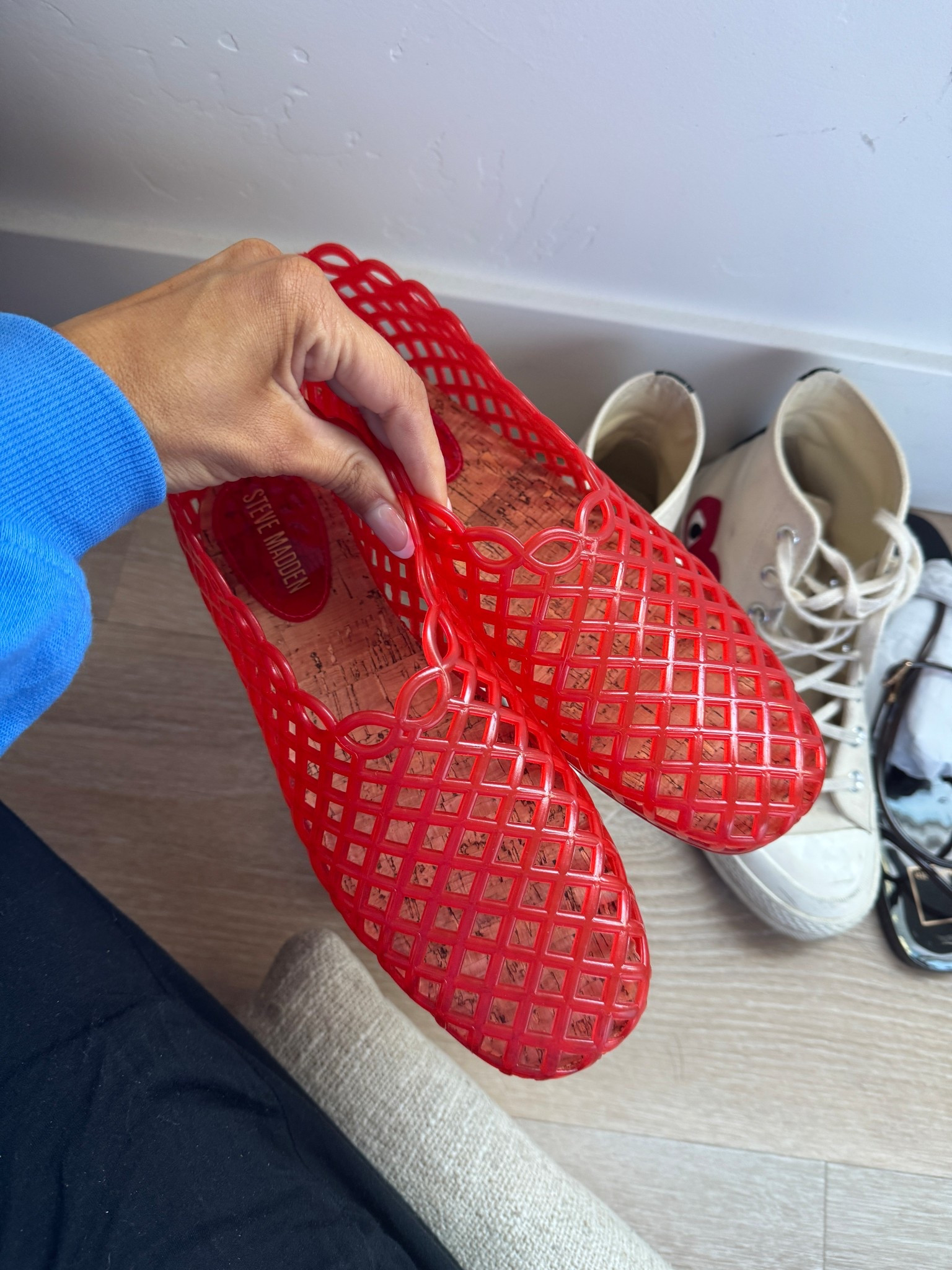 These jelly shoes are so cute and comfy.