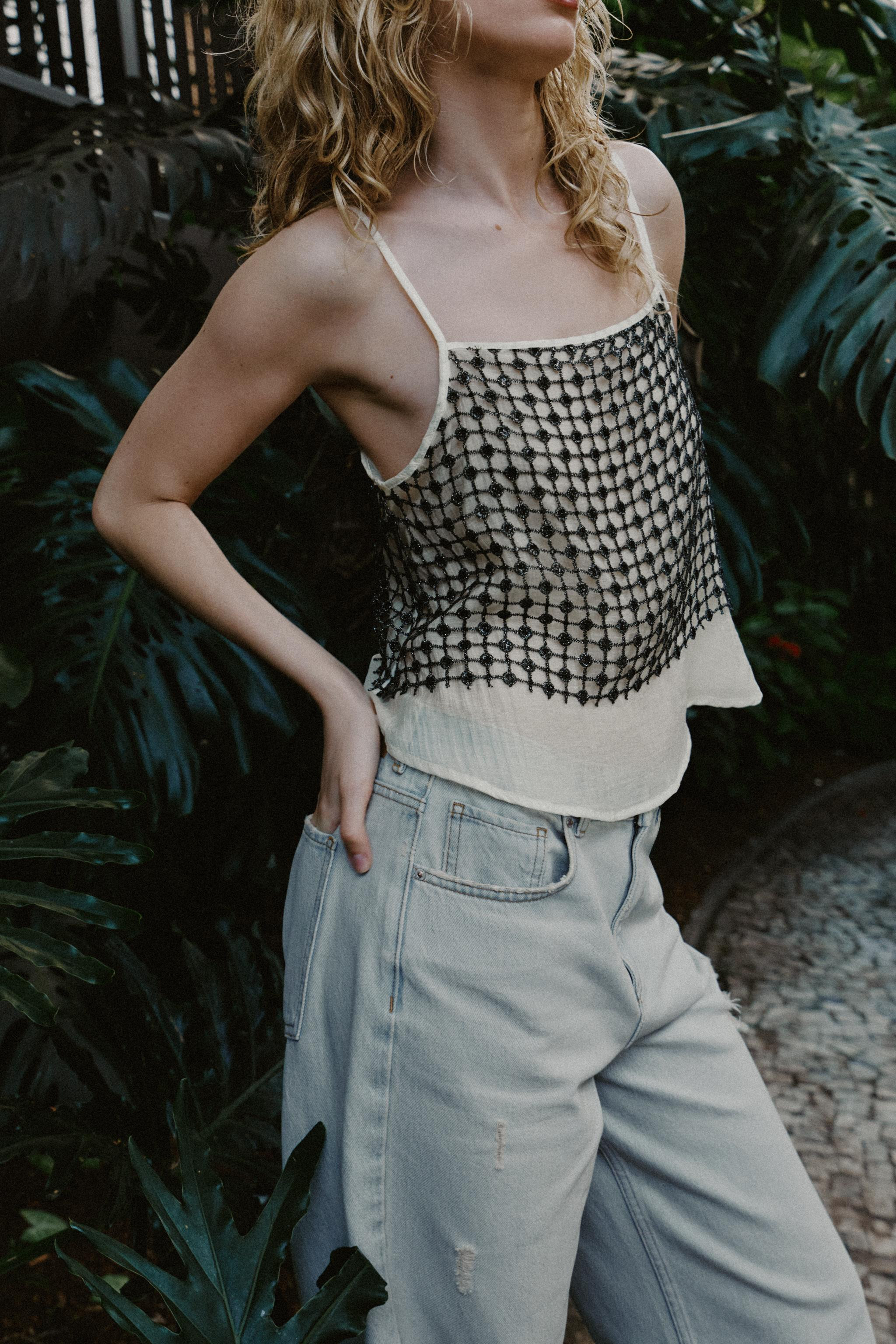 METALLIC THREAD SEQUIN TOP | Zara US