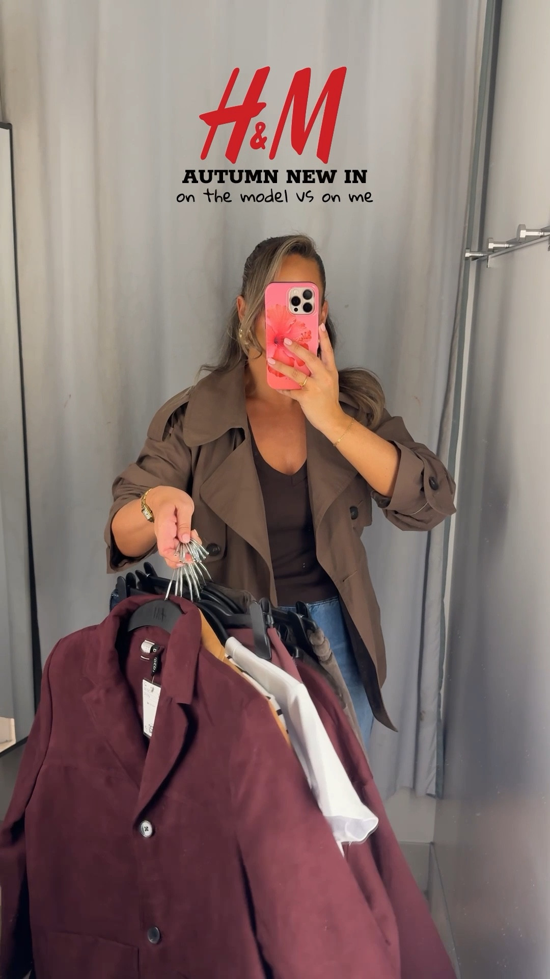 H&M ON THE MODEL VS ON ME 💕

I’m a UK SIZE 10, 5ft4 and I’m wearing the following sizes/recommend;
Blazer - size medium
T-shirt - size medium
Joggers - size small
Suede jacket - size small (oversized fit already)
Stripe top - size small
Jeans - size 10 (length was too long on me but would be perfect with a heel)
Sweatshirt - size medium (oversized fit already fit)
Leggings - size small
Velour tracksuit - small in both (I personally would have preferred the medium in both so it was more oversized)
Navy zip top - size small 
Navy knit trousers - size small (come up small and perfect for anyone petite)

H&M New in, autumn outfit UK, cherry, burgundy, suede blazer, loungewear, joggers, leggings, jeans

#LTKuk #LTKstyletip #LTKautumn