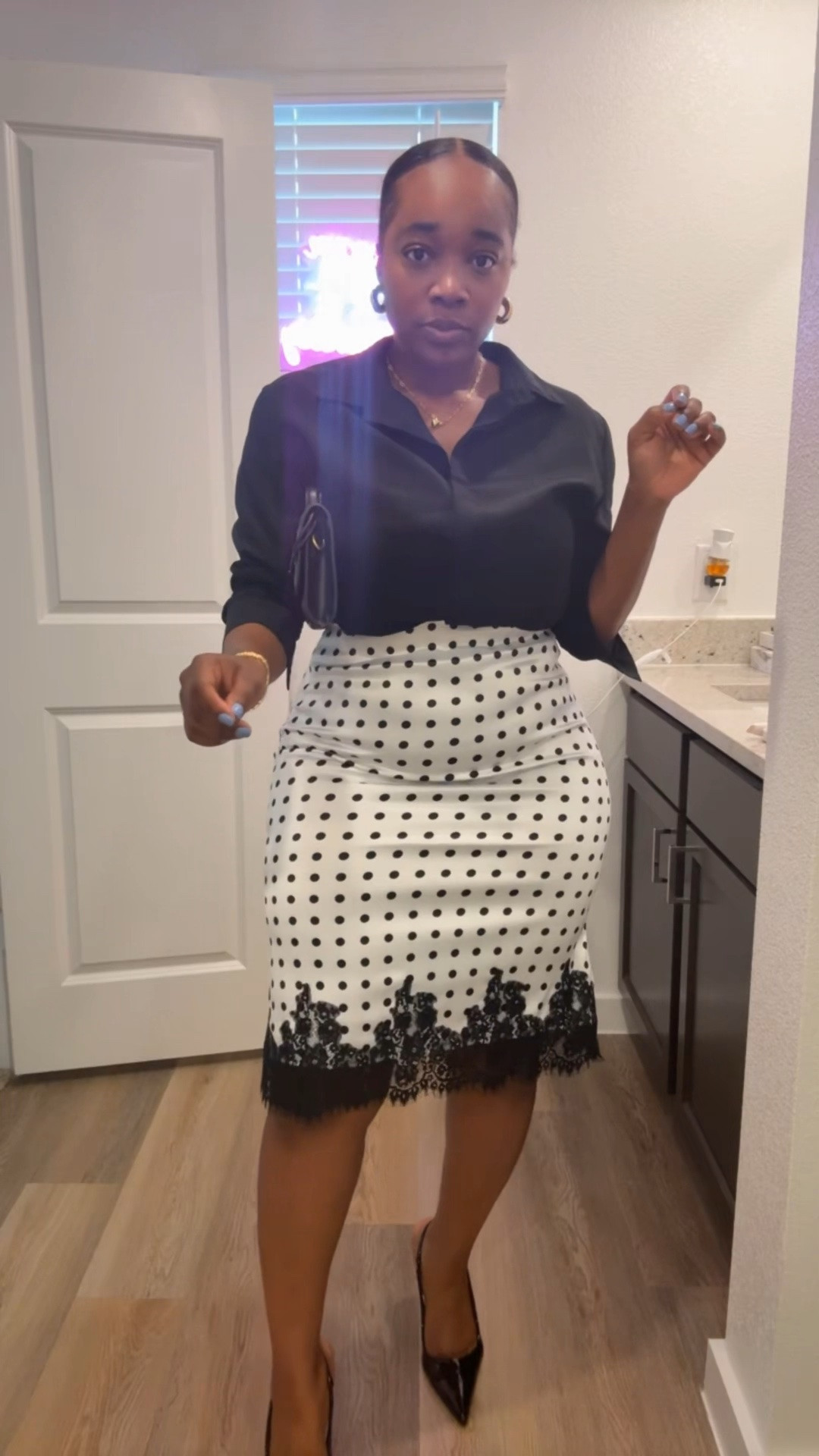 Statement Polka Dot Midi Skirt + Black Button-Down + Black Heels 🖤🤍

An easy outfit formula when you want to look polished without overthinking it. Everything linked.

#MidsizeFashion
#PolkaDotStyle
#EverydayChic
#AffordableStyle
#LTKFinds

#LTKMidsize #LTKU #LTKootd