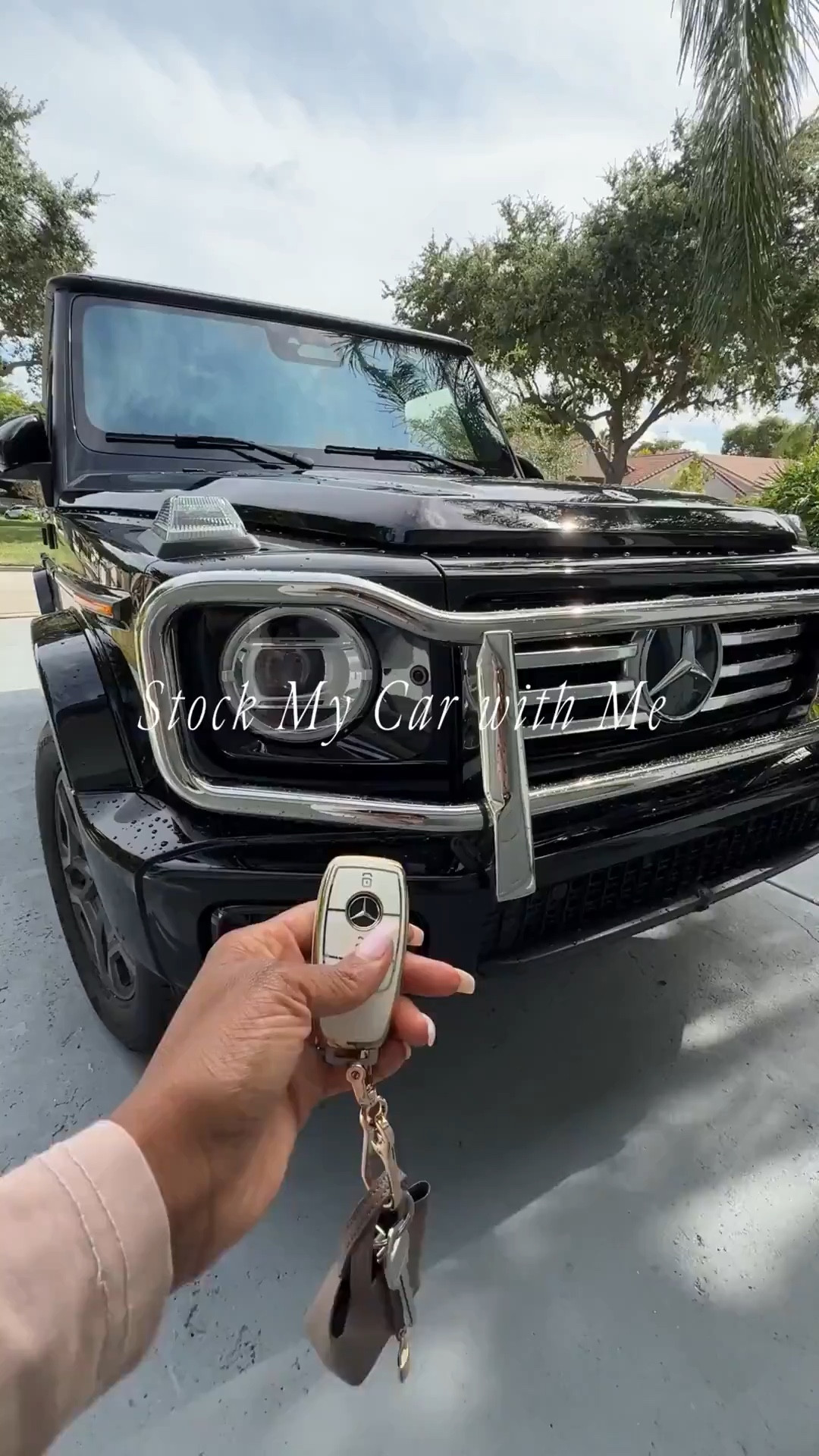 Car essentials I never leave home without — practical, chic, and make everyday errands feel more put together. These are the little details that keep my car organized while still matching my aesthetic.

Perfect for daily driving, road trips, busy mom life, work commutes, and anyone who loves a clean, elevated car setup.

📏 Details:
Key holder: Compact, lightweight, easy to grab  
Car accessories: Functional and minimal  
Everyday use items linked and easy to restock  

These are small purchases, but the cost per wear (or use) adds up fast. Investing in everyday car essentials is one of those long-term organization strategies that pays off daily and makes life feel smoother without overthinking it.

Tap to get details and save this post so you can upgrade your car setup later.

Car essentials, car organization must haves, everyday car accessories, luxury car vibes, clean car aesthetic, practical lifestyle finds.

Follow me on Instagram and YouTube @kirasfashionfinds

