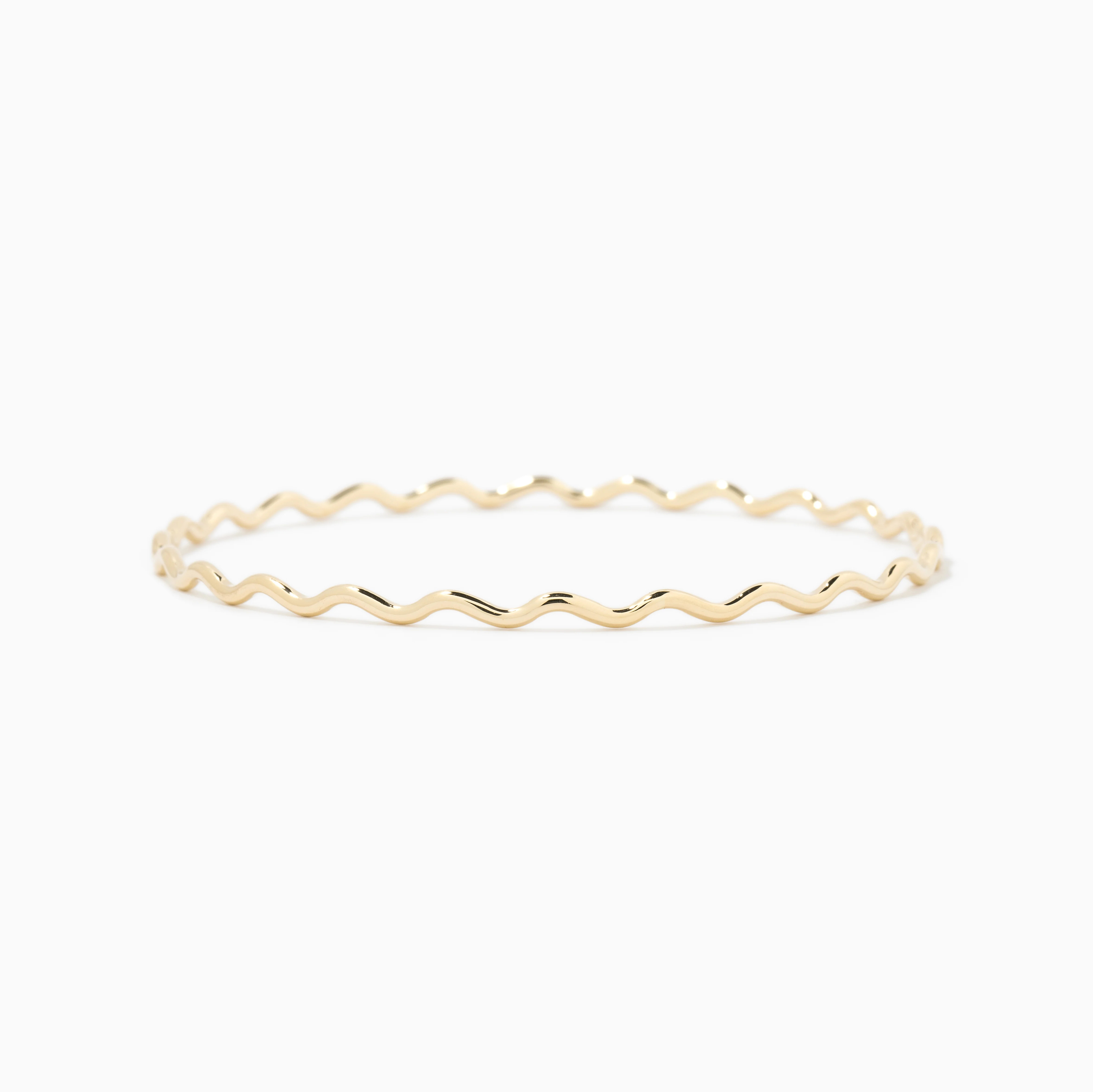 The Wavy Bangle | Yearly Company