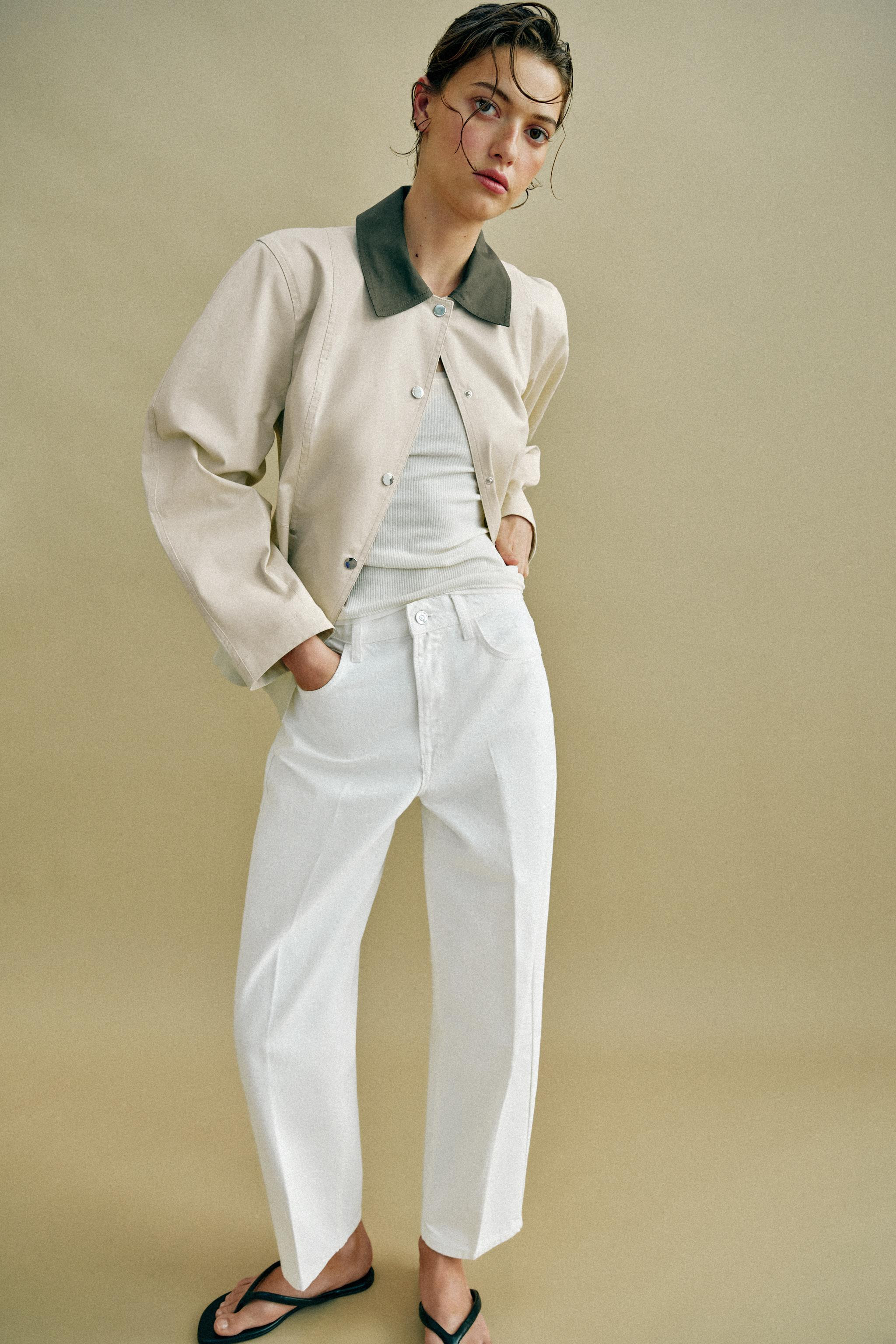 Z1975 MID-RISE BARREL JEANS WITH PRESSED CREASE | Zara US