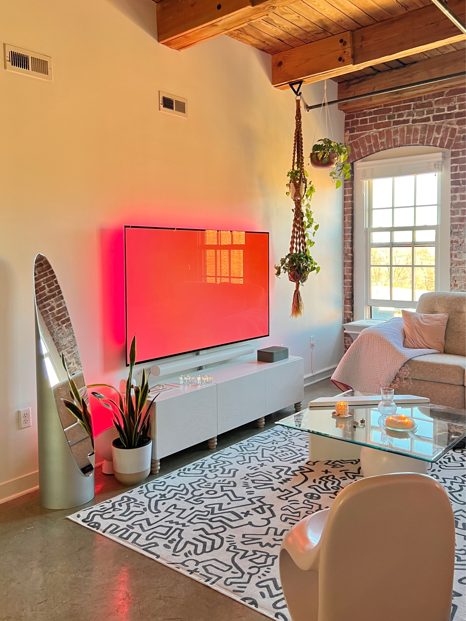 colorful living room vibes 🧚

#LTKFind #LTKunder100 #LTKhome