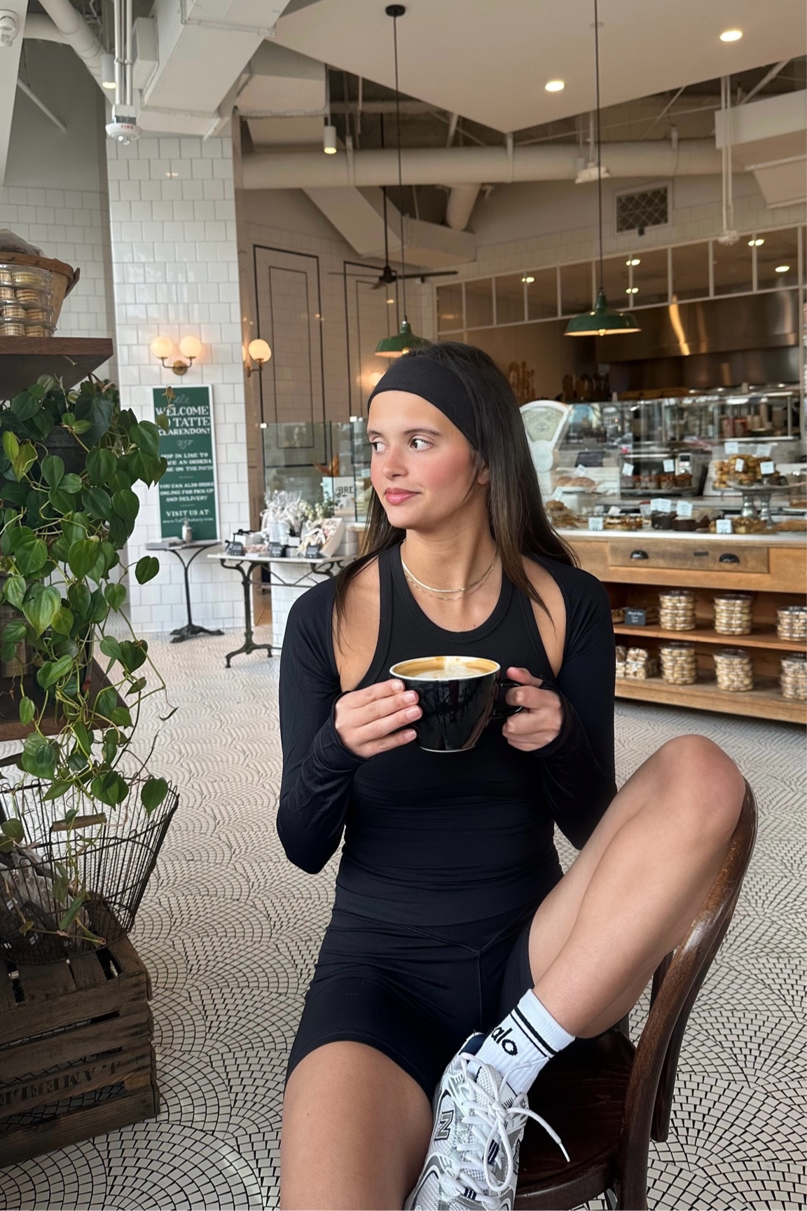Coffee run 👟☕️

#LTKFitness #LTKStyleTip #LTKActive