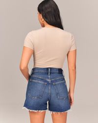 Curve Love High Rise 4 Inch Mom Short | Abercrombie & Fitch (US)