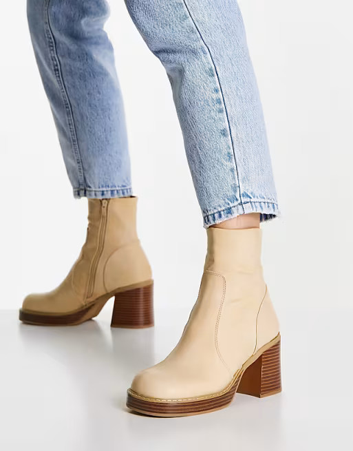 ASOS DESIGN Even chunky platform boots in natural | ASOS (Global)