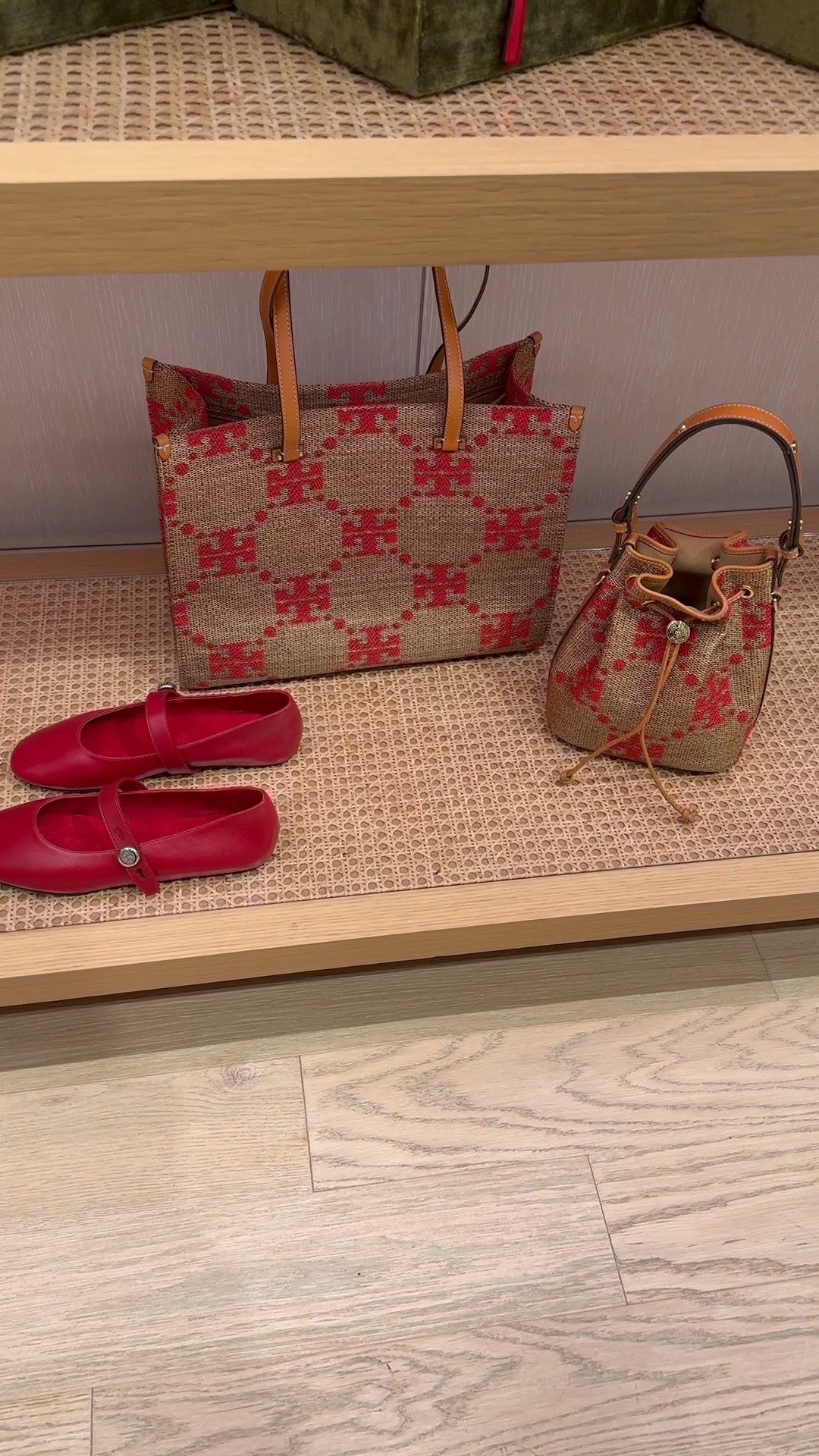 Great for spring, summer or vacation.  Love the red! Tory Burch bag, spring accessories 

#LTKootd #LTKdayinmylife #LTKSeasonal