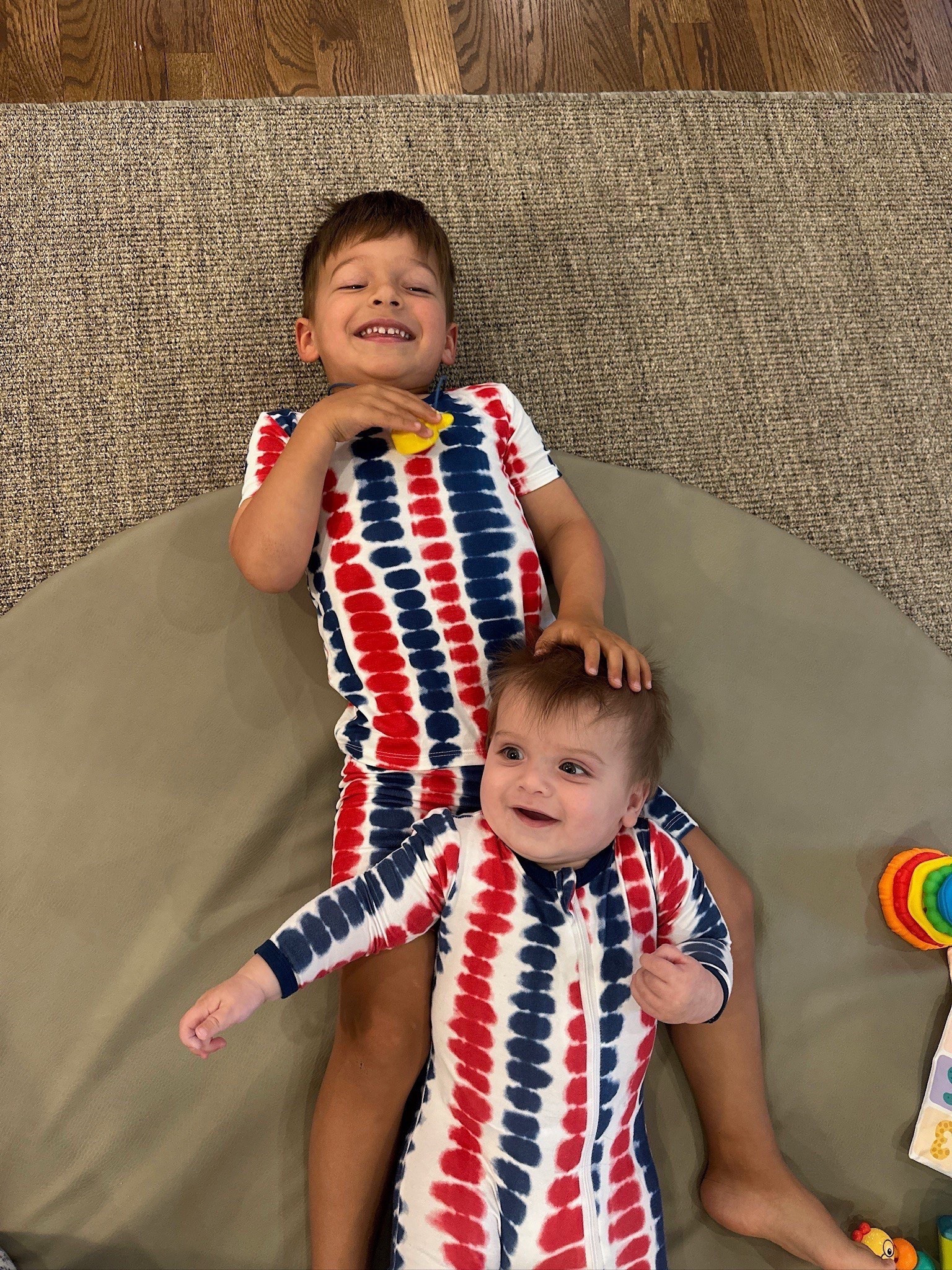 new 4th of july prints from kyte baby!🇺🇸

pajamas, kyte baby, seasonal pajamas for baby, pjs for baby, onesie for baby, boy mom, Louisville, Grace White, a Southern Drawl

#LTKSeasonal #LTKFamily #LTKKids