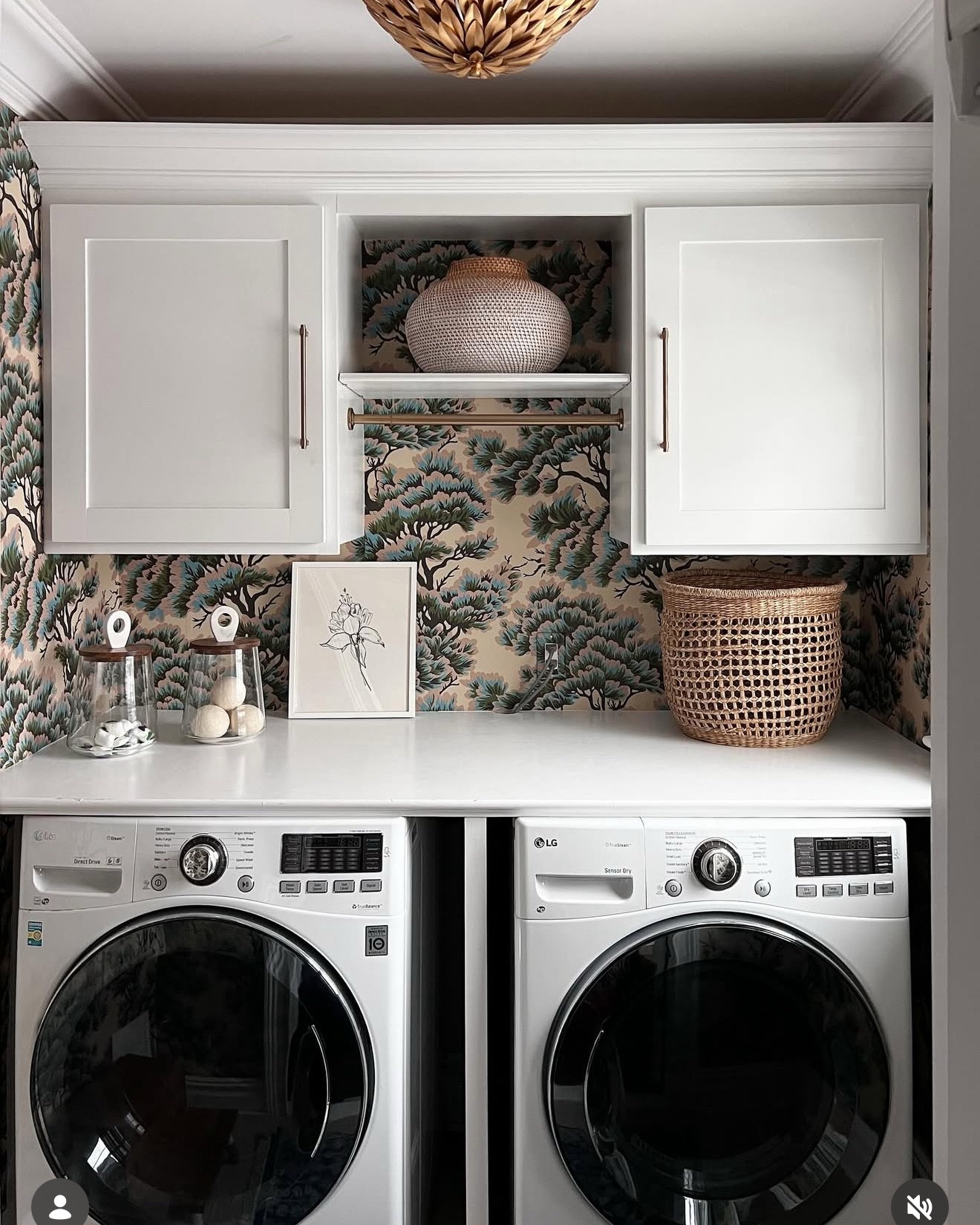 Most popular products and posts of 2025! 

Our laundry room wallpaper and accessories, Jacob’s bedside table and wallpaper, Ava’s bedroom furniture and our breakfast nook and dining room furniture and accessories 🙌🏻

#LTKFindsUnder100 #LTKHome #LTKSaleAlert