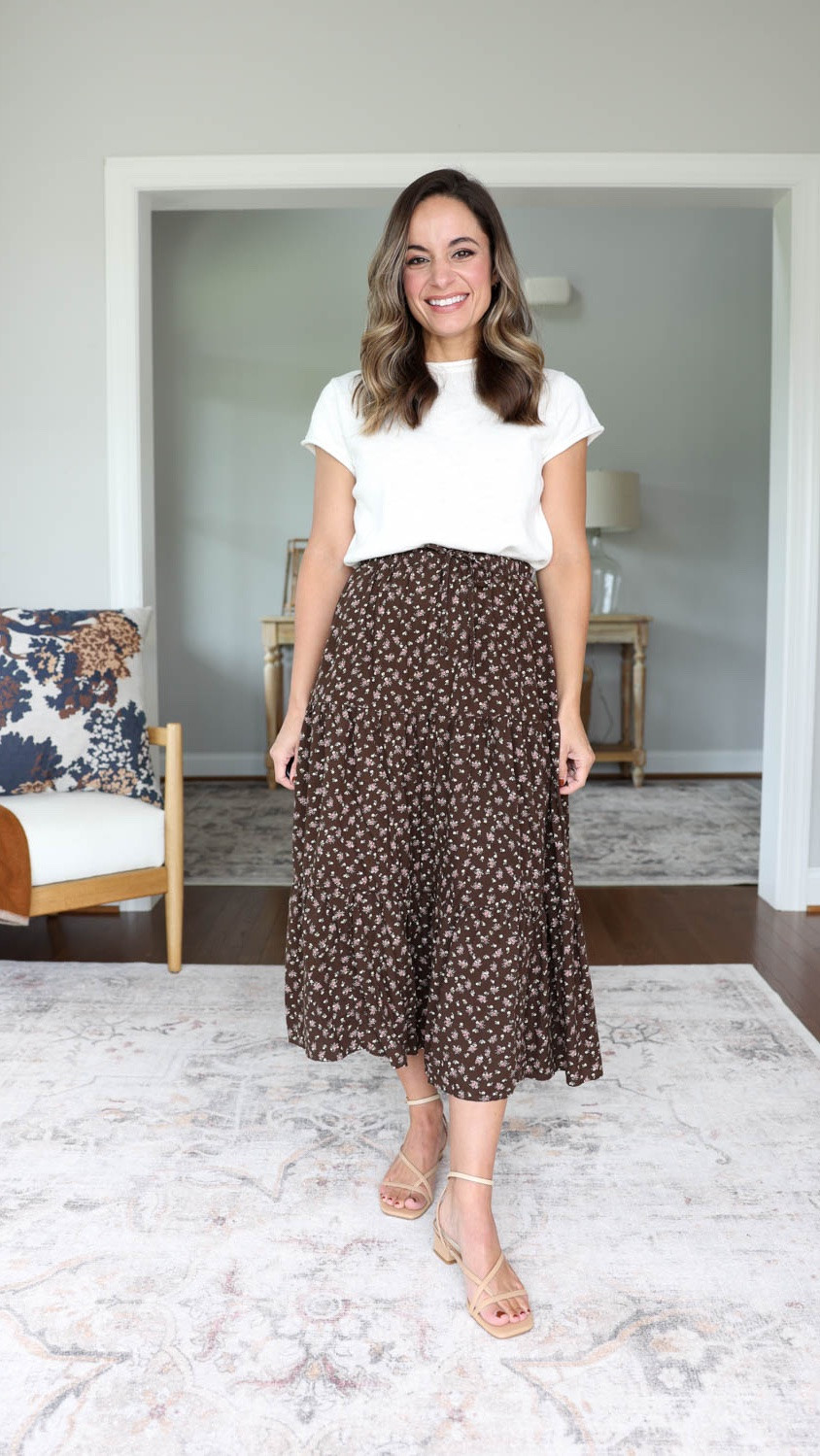 A petite-friendly fall skirt from @kohls 

Skirt: petite xs 

#kohlspartner #kohls #kohlsfinds

#LTKPetite