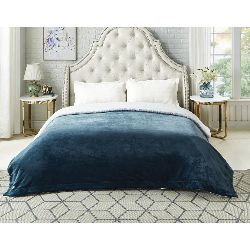 Cozy Tyme Orville Hunter Green Throw Super Soft 100% Polyester 108 in. x 90 in. | The Home Depot