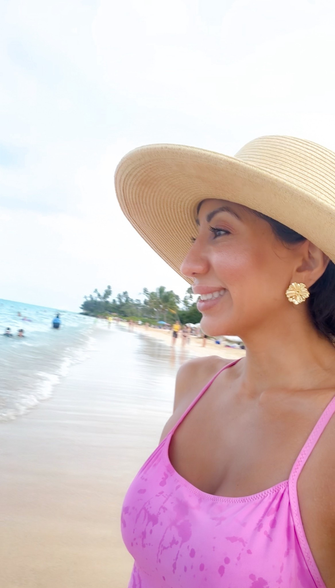 Perfect island vibe earrings 🌺

#LTKBeauty #LTKPetite #LTKSwim
