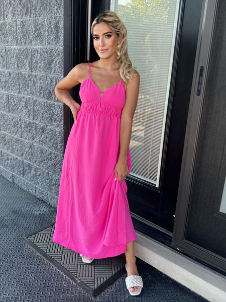 Target finds 
Pink dress
Barbie 
Maxi dress 
Barbie pink 
Sandals 
White sandals 


#LTKstyletip #LTKFind #LTKU