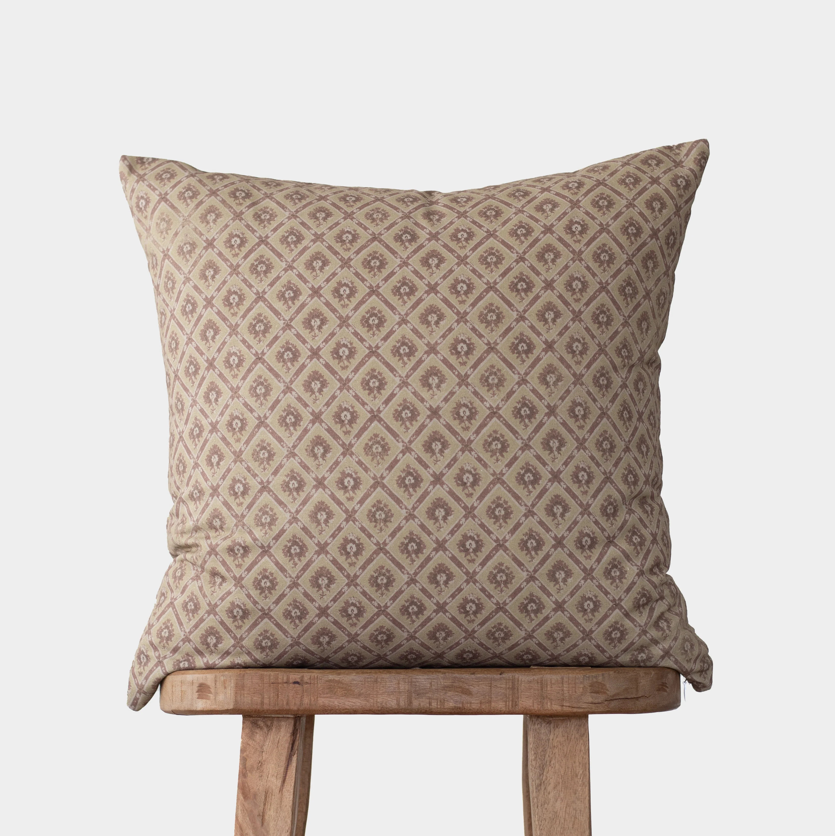 Noa - Pillow Cover Single - 18" |22" | Woven Nook